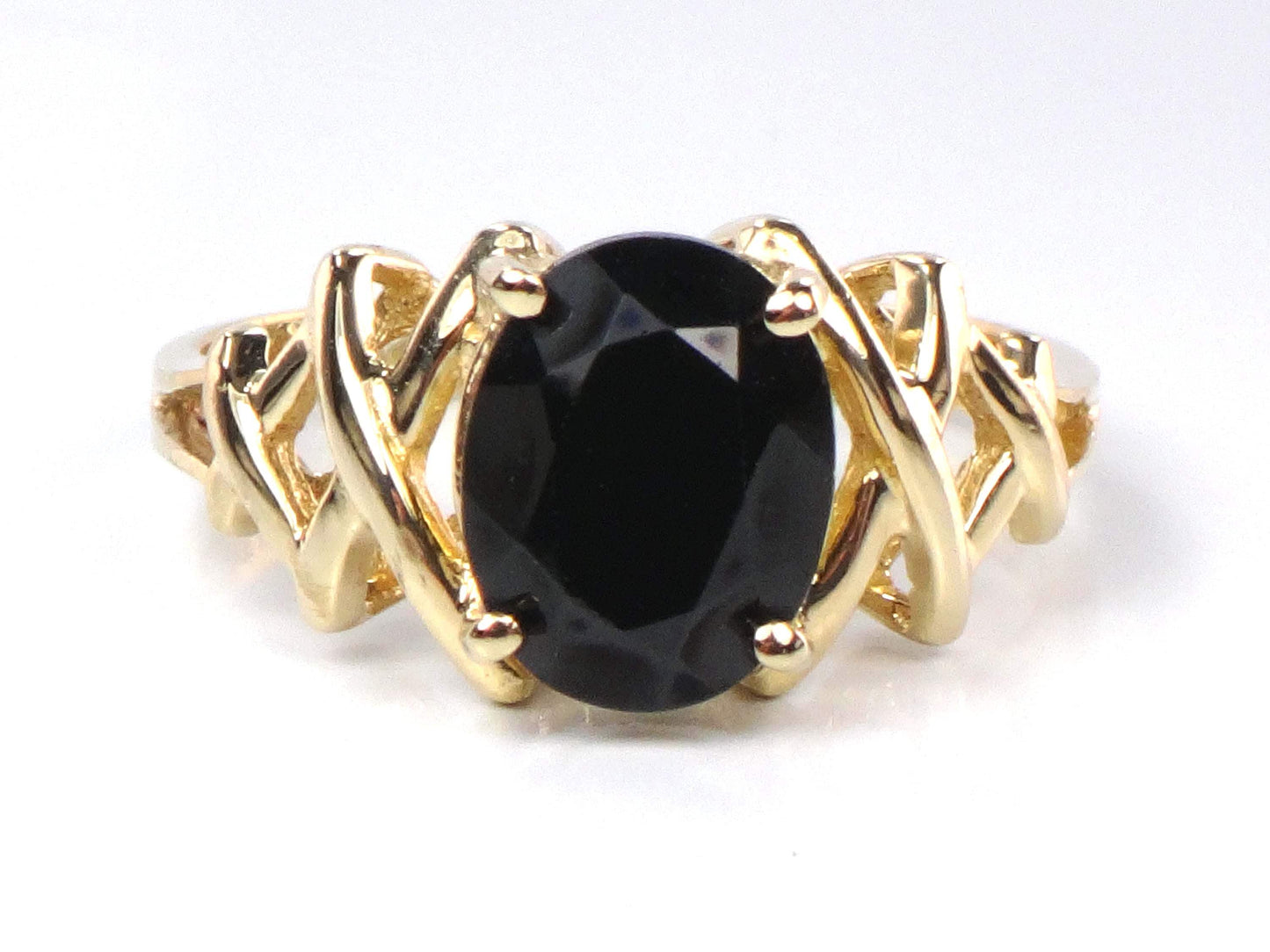 Vintage 10k Yellow Gold Oval Cut Black Onyx Ring, Size 6.75-BelmarJewelers