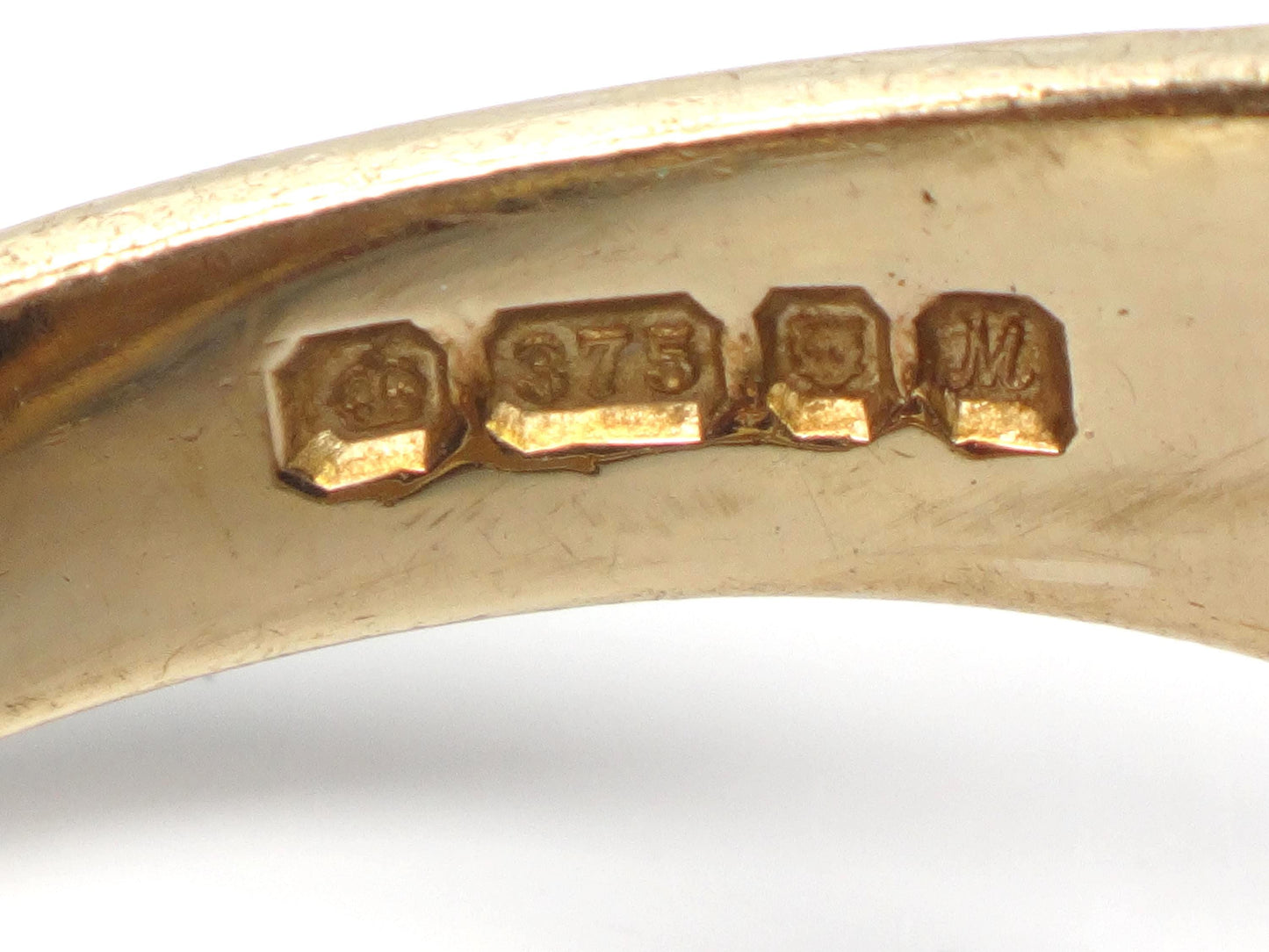 Vintage Men's 9k Yellow Gold Onyx Ring: London Hallmarks, Circa 1935, Size 11.25