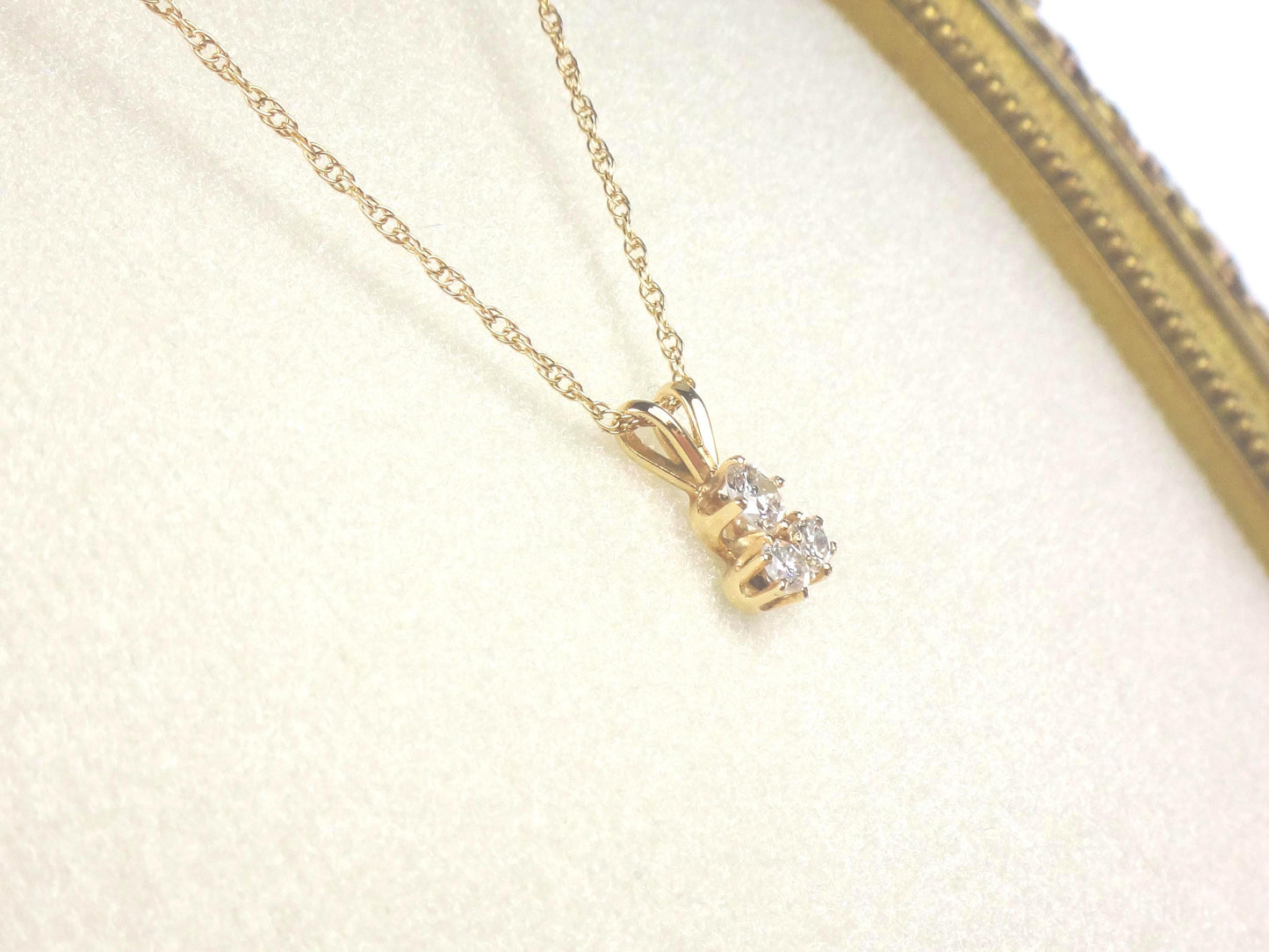 Vintage 14k Yellow Gold Three Diamond Necklace: Approximately .40 Carat TDW 16"