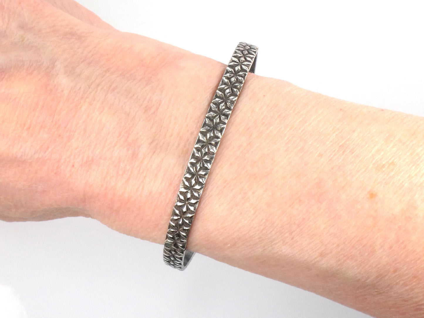 Vintage Sterling Silver Floral Bangle Bracelet: Slip On Style