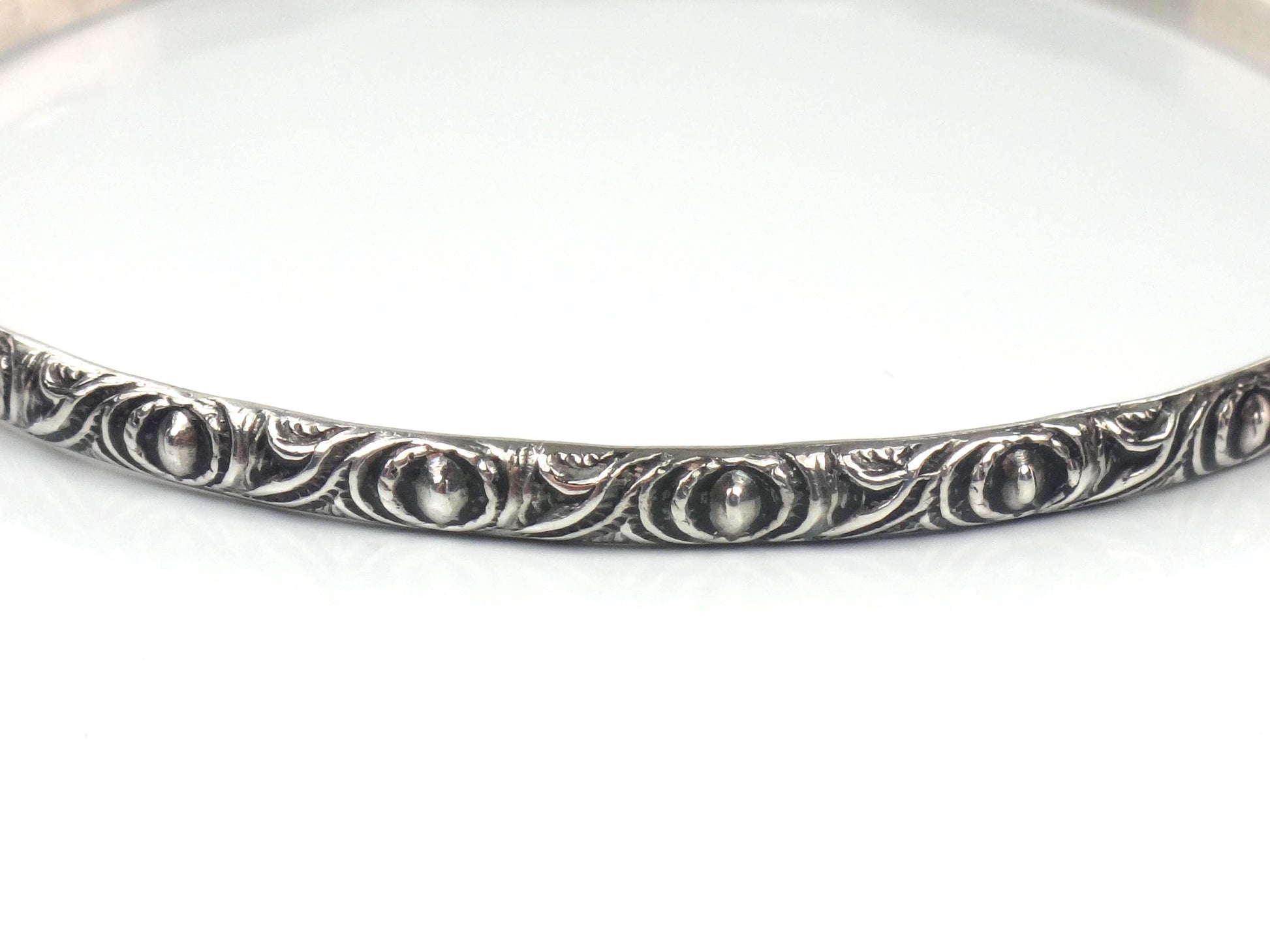 Vintage Thin Sterling Silver Bangle Bracelet Slip On Bracelet, Repousse Style Design, 7 7/8"