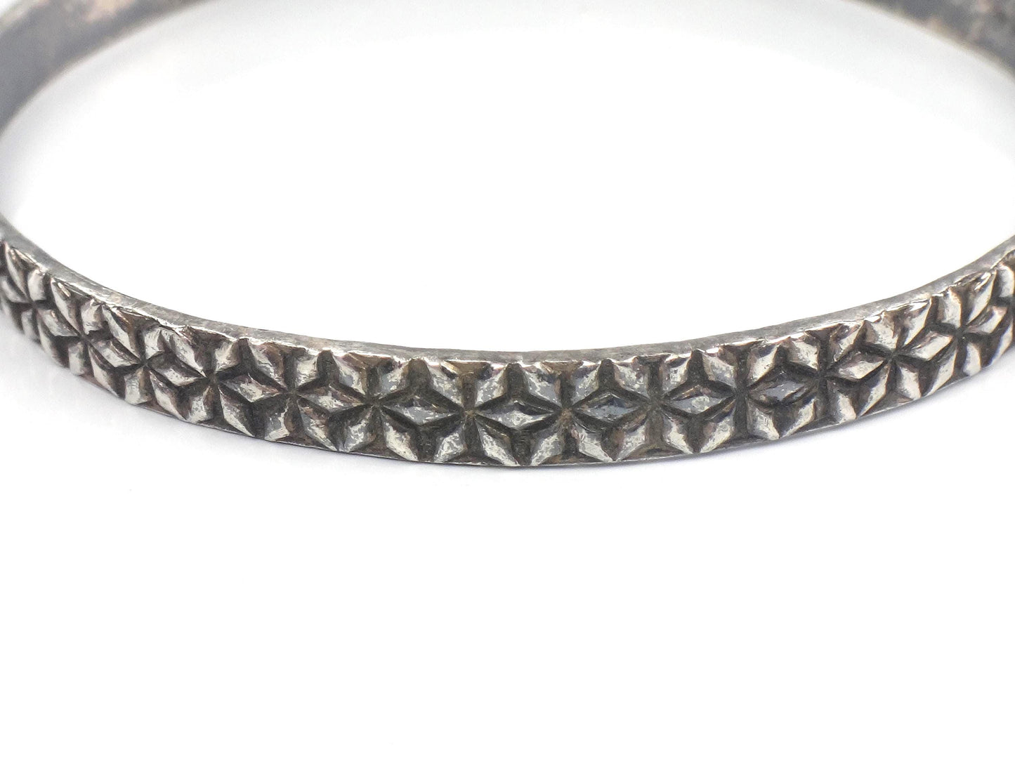 Vintage Sterling Silver Floral Bangle Bracelet: Slip On Style