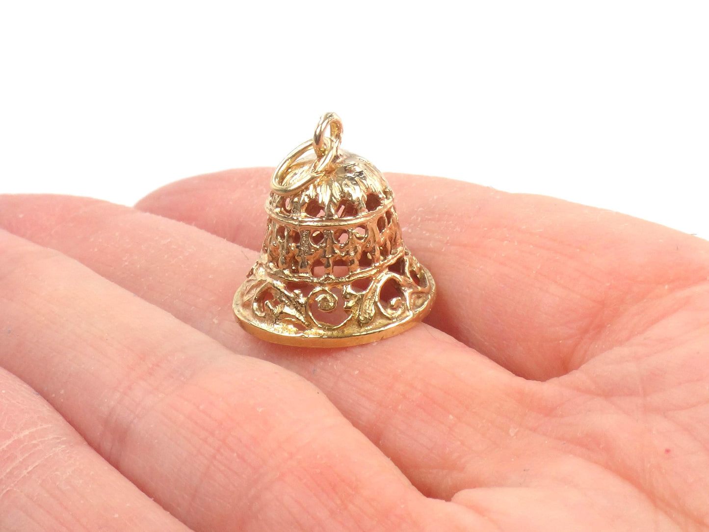 Vintage 14k Yellow Gold Bell Pendant: 3D Moveable Filigree Charm