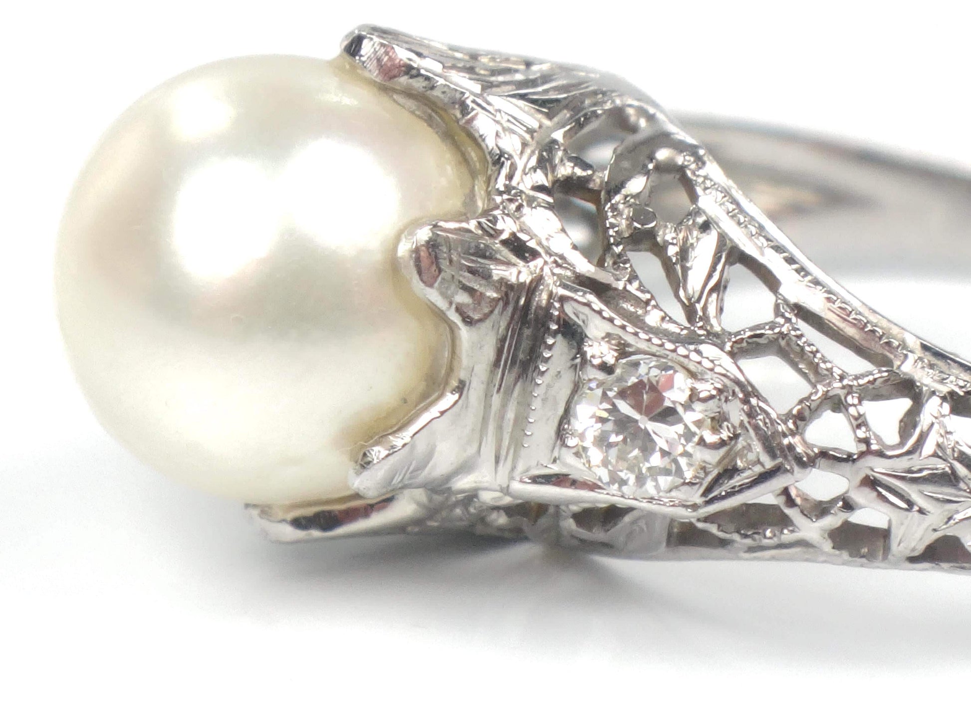 Vintage 18k White Gold Filigree Pearl Diamond Ring, Art Deco 1930s