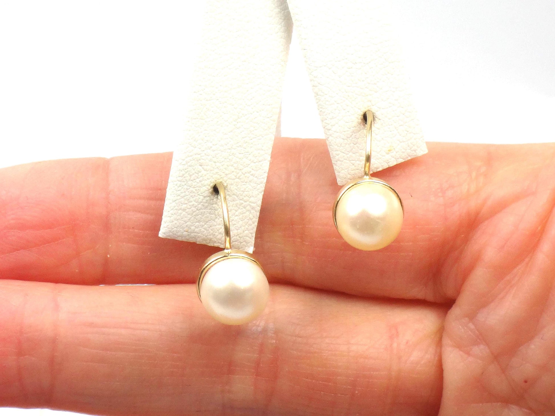 Vintage 14k Gold Pearl Earrings with Lever Backs, Bridal Earrings