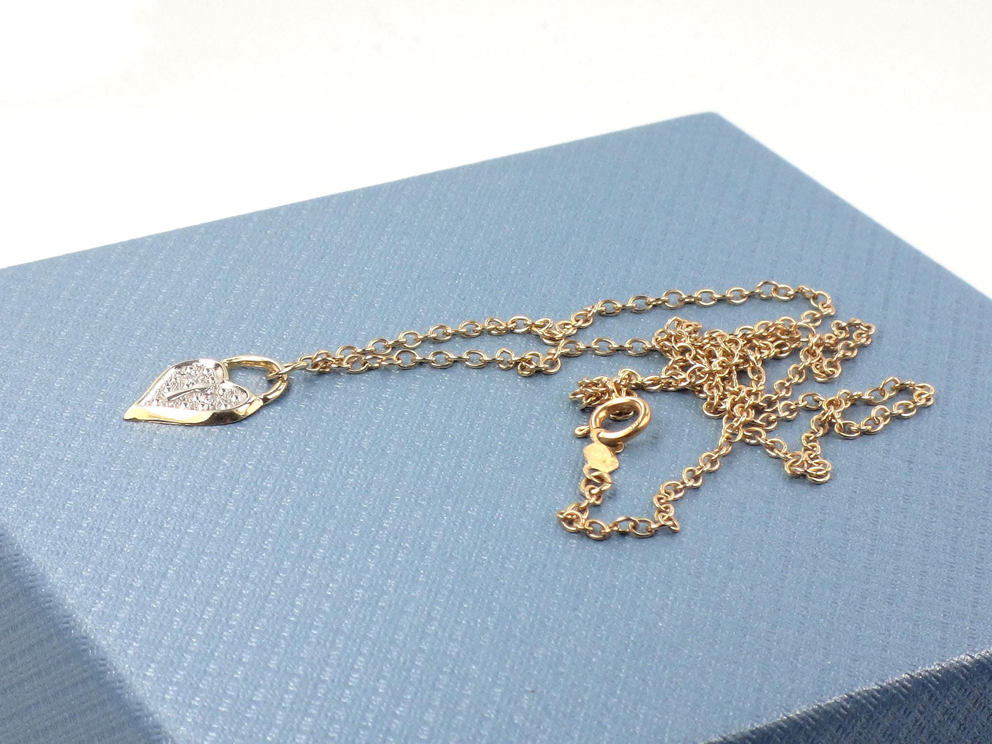 Vintage Dainty 14k Gold Diamond Heart Necklace 16"