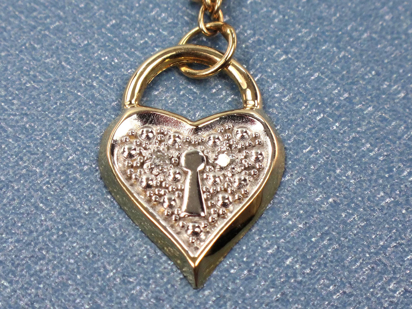 Vintage Dainty 14k Gold Diamond Heart Necklace 16"