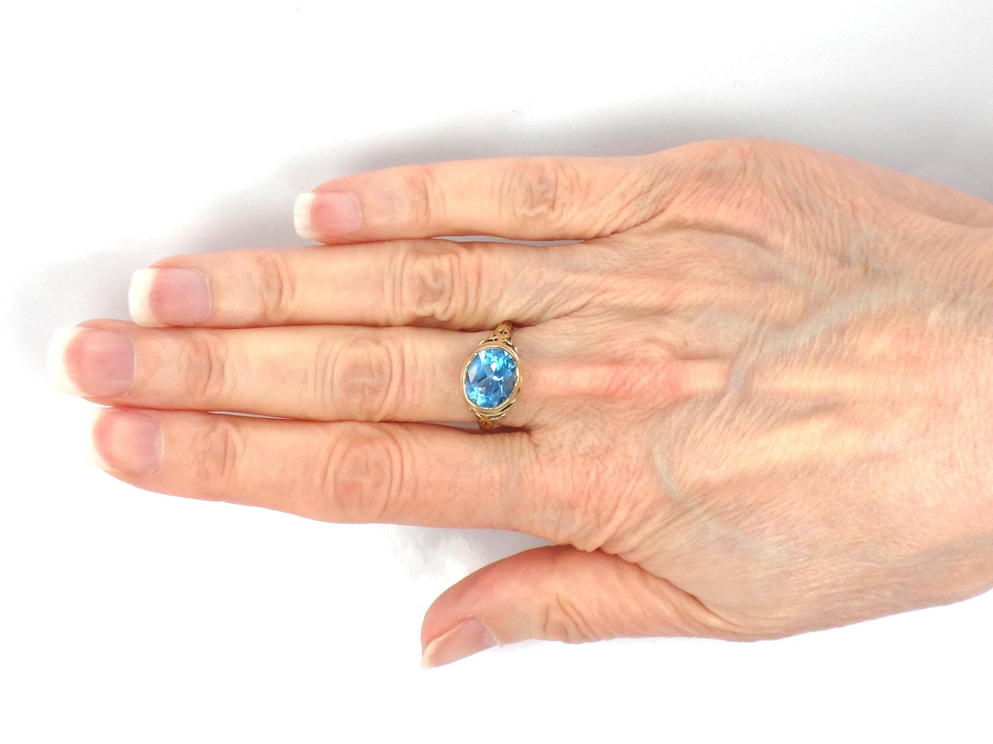 Vintage 14k Yellow Gold Sideways Blue Topaz Ring, Floral, Size 6.25-BelmarJewelers
