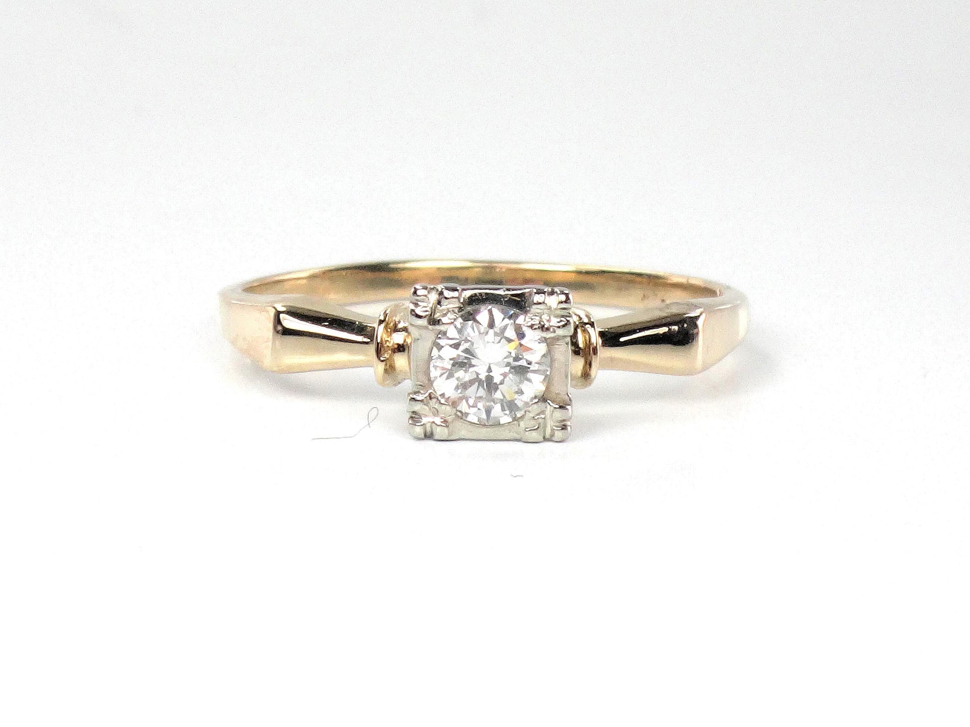 Vintage 14k Gold Diamond Solitaire Engagement Ring, .25 CT, 1950s, Size 6.25-BelmarJewelers