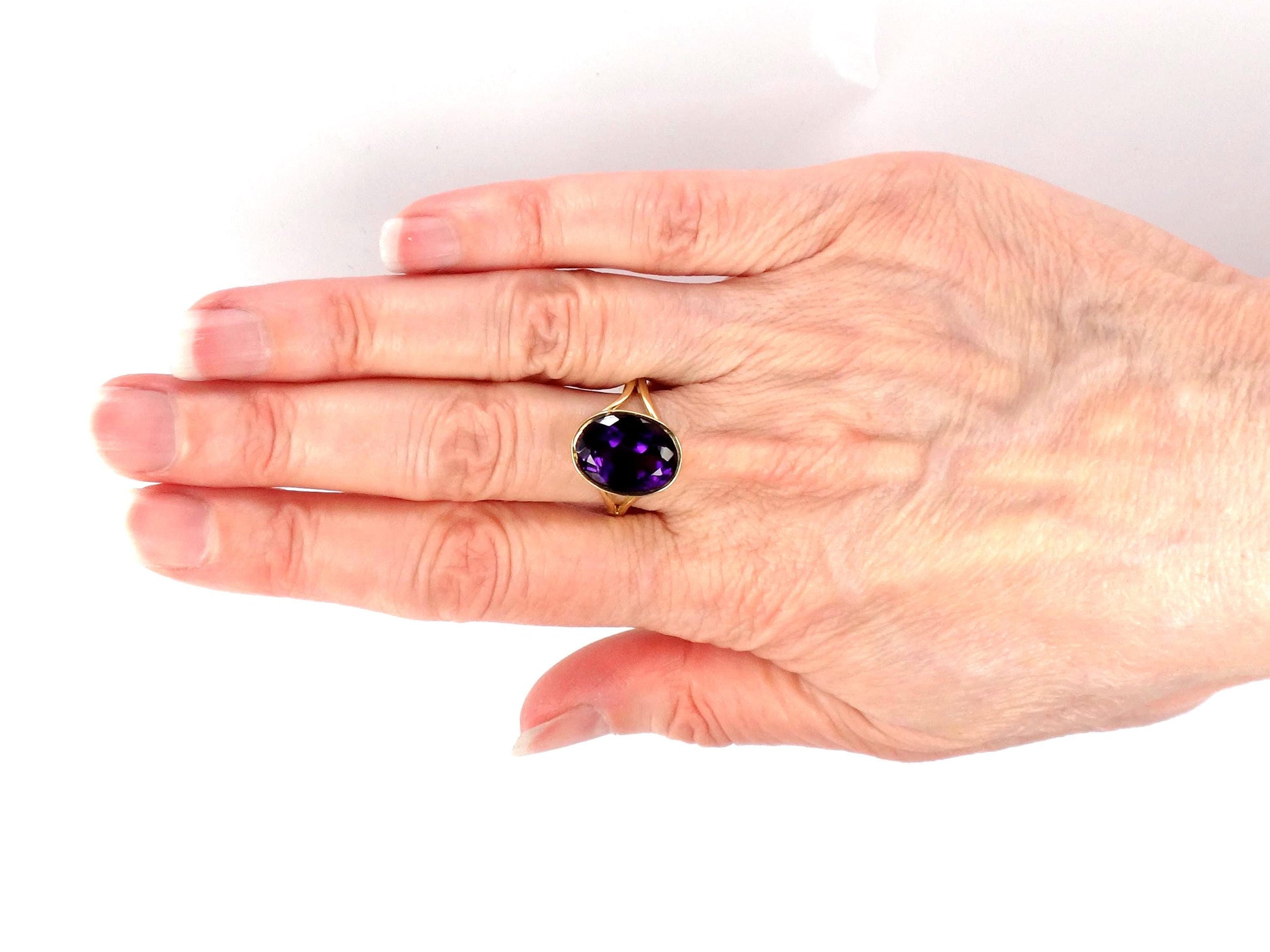 Vintage 19.2k Yellow Gold Bezel Set Amethyst Ring, Size 7-BelmarJewelers