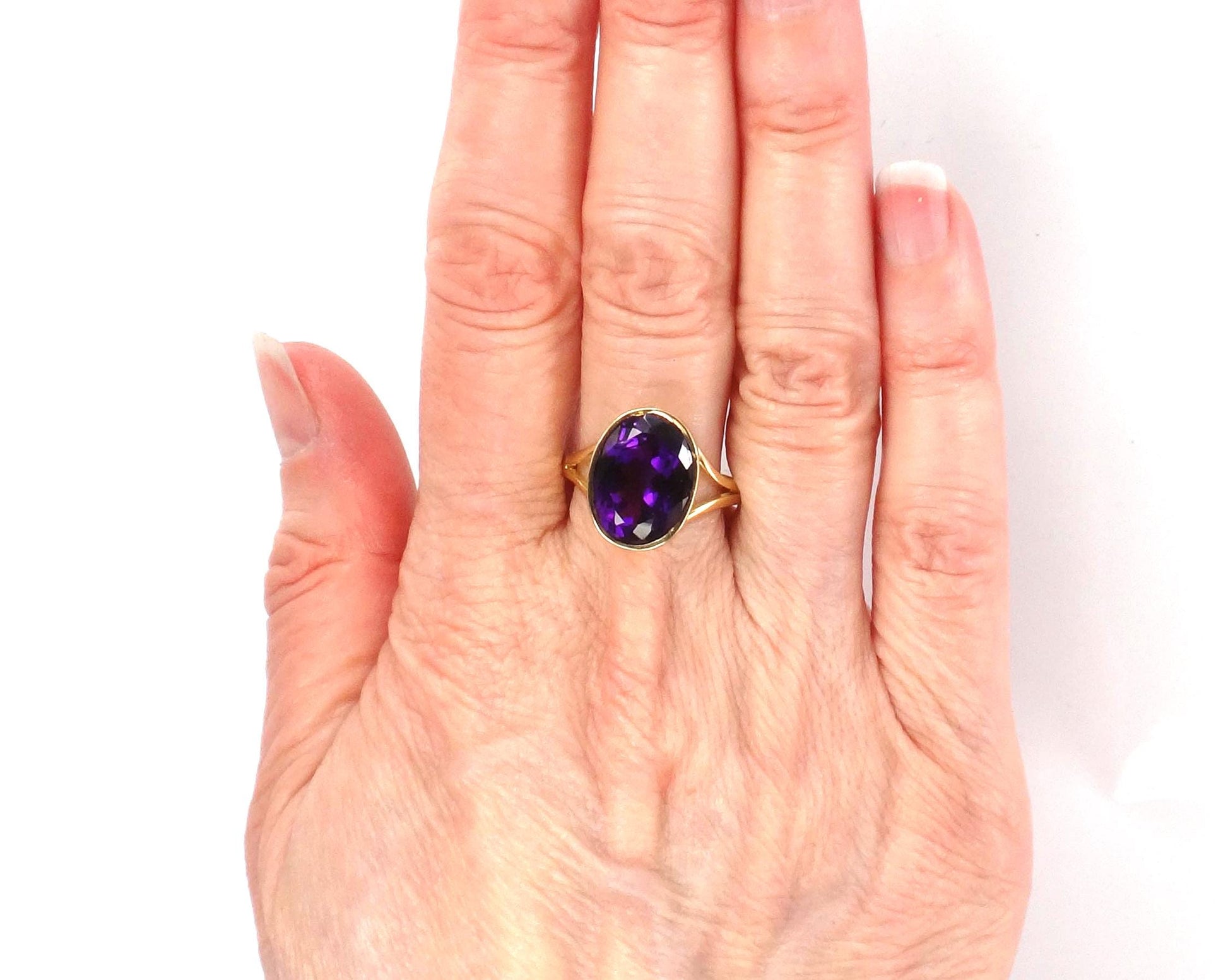 Vintage 19.2k Yellow Gold Bezel Set Amethyst Ring, Size 7-BelmarJewelers