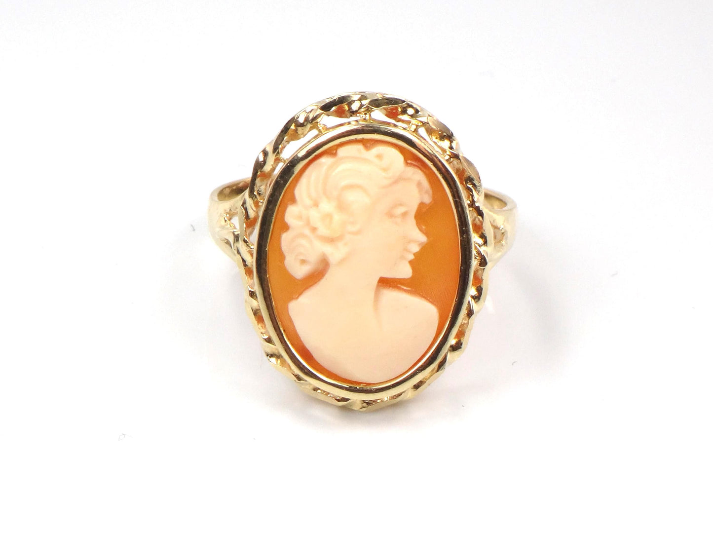 Vintage 14k Yellow Gold Cameo Ring, Size 8.25-BelmarJewelers