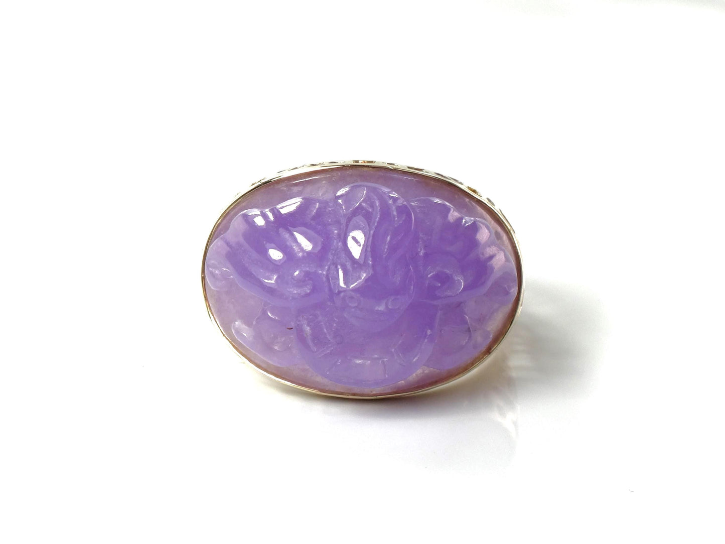 Vintage 14k Yellow Gold Carved Lavender Jade Ring, Size 10-BelmarJewelers