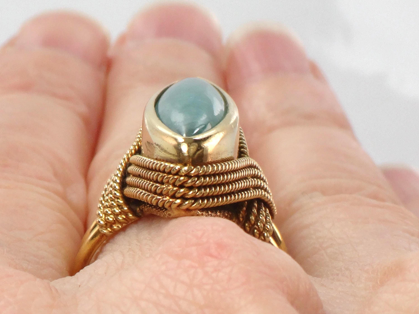 Vintage 18k Yellow Gold Marquise Green Jade Ring Size 6 1/4-BelmarJewelers