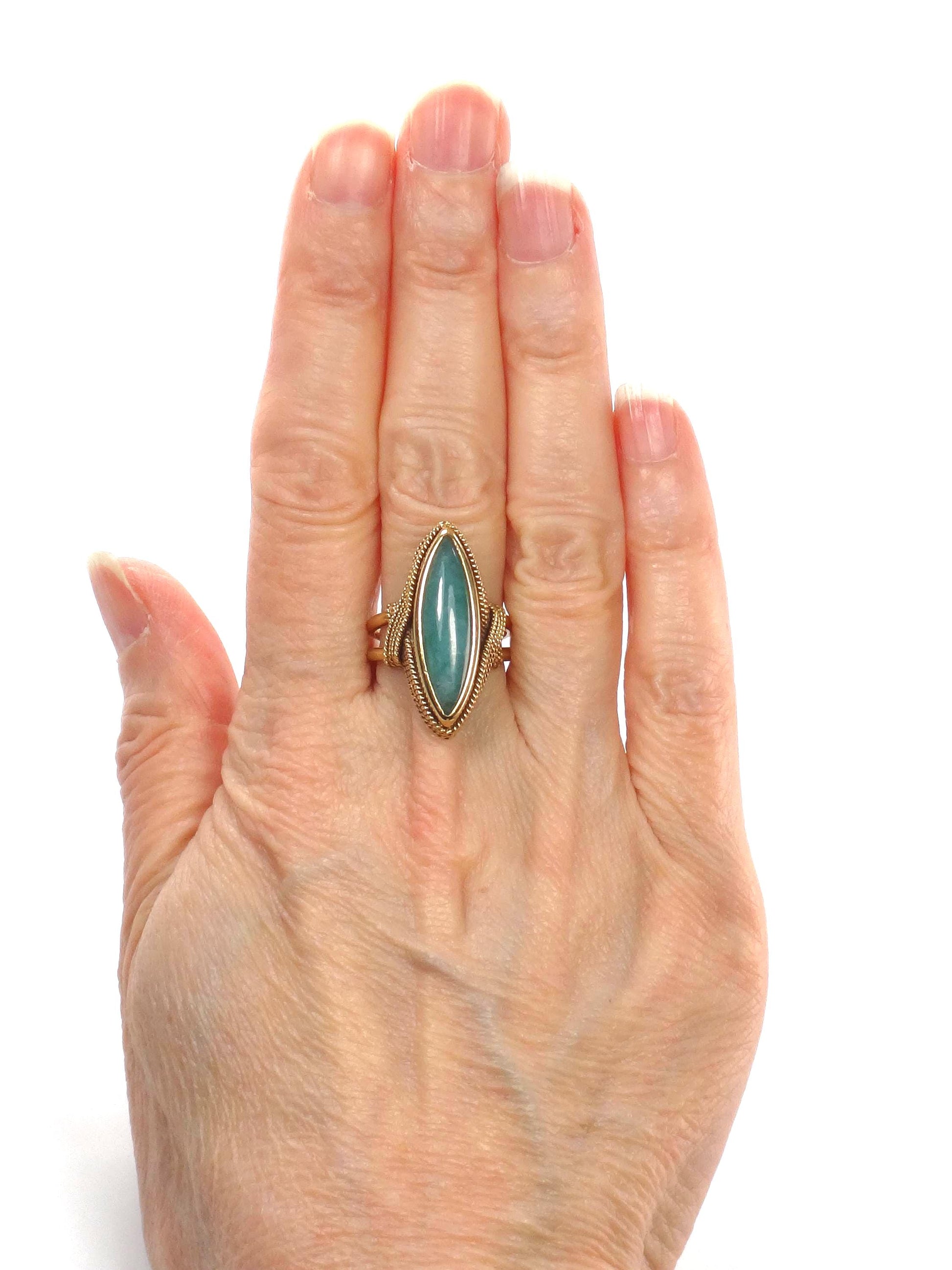 Vintage 18k Yellow Gold Marquise Green Jade Ring Size 6 1/4-BelmarJewelers