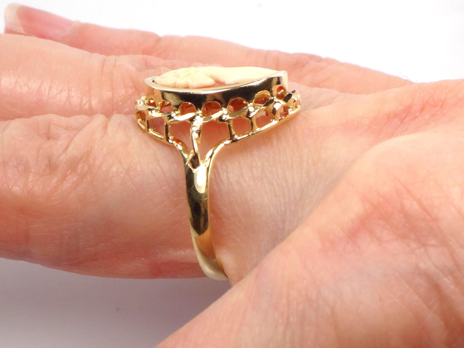 Vintage 14k Yellow Gold Cameo Ring, Size 8.25-BelmarJewelers