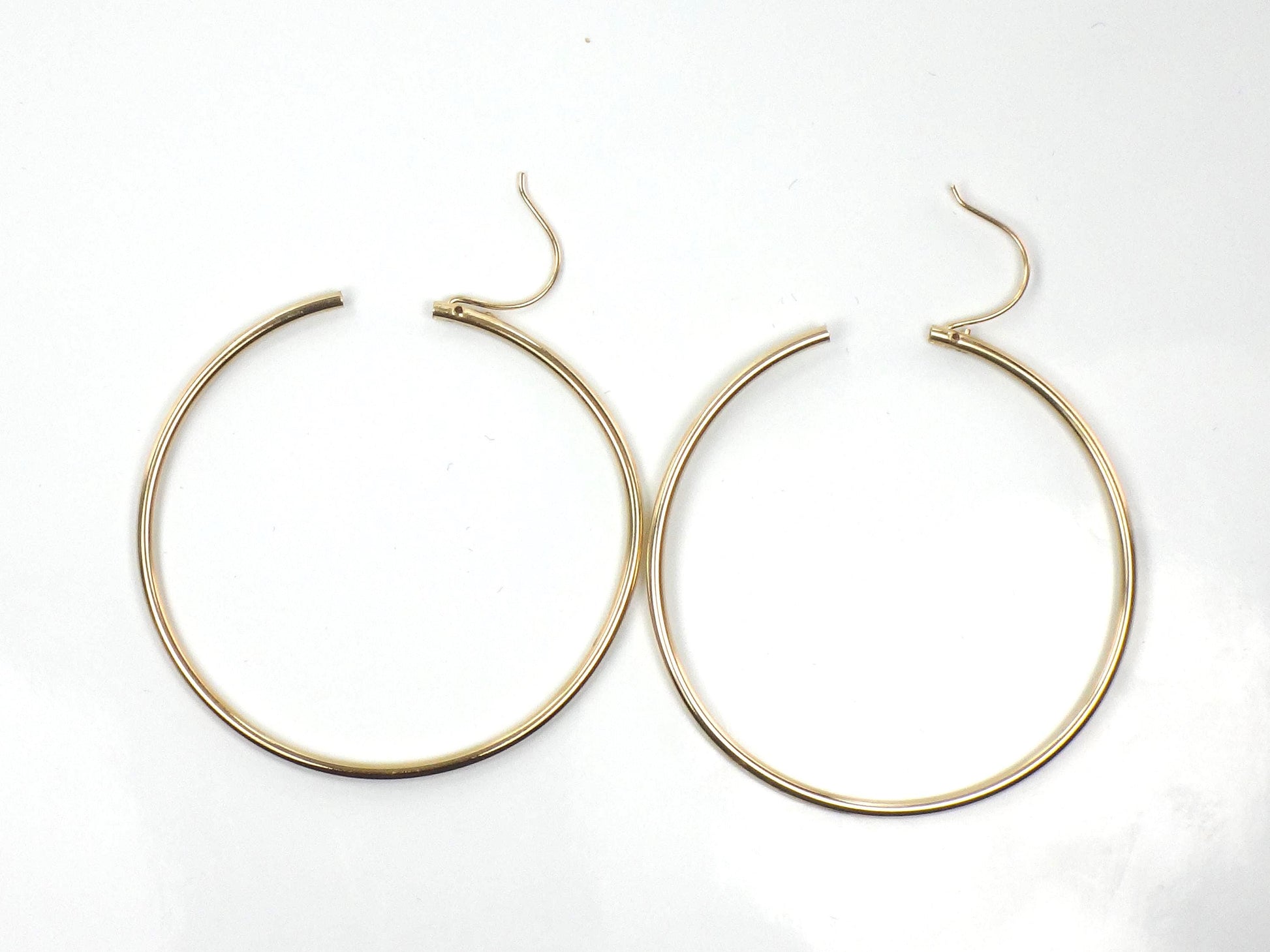 Vintage 14k Yellow Gold Thin Plain Hoop Earrings 1.5"-BelmarJewelers
