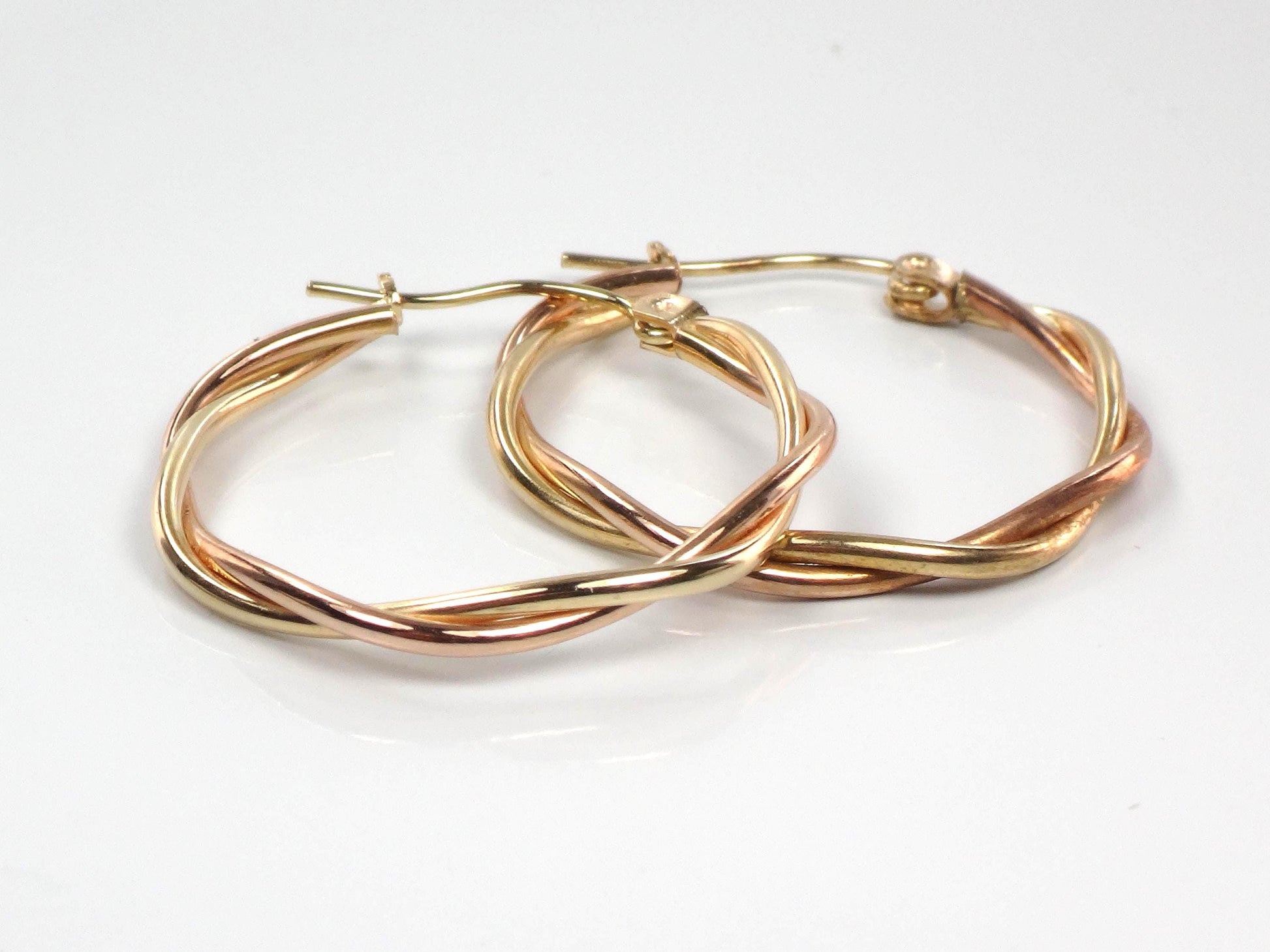 Vintage 10k Gold Twisted Circle Hoop Earrings: 1"-BelmarJewelers