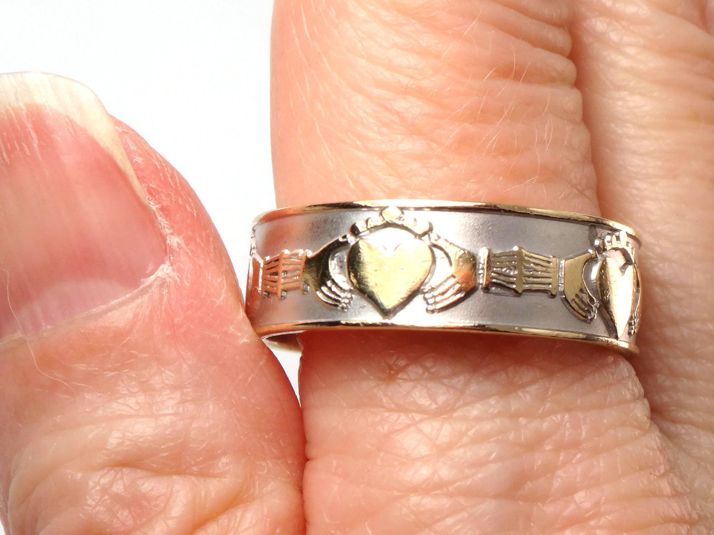 Vintage 14k Gold Claddagh Wedding Band: Made in Ireland, Irish Hallmarks, Size 10.75-BelmarJewelers