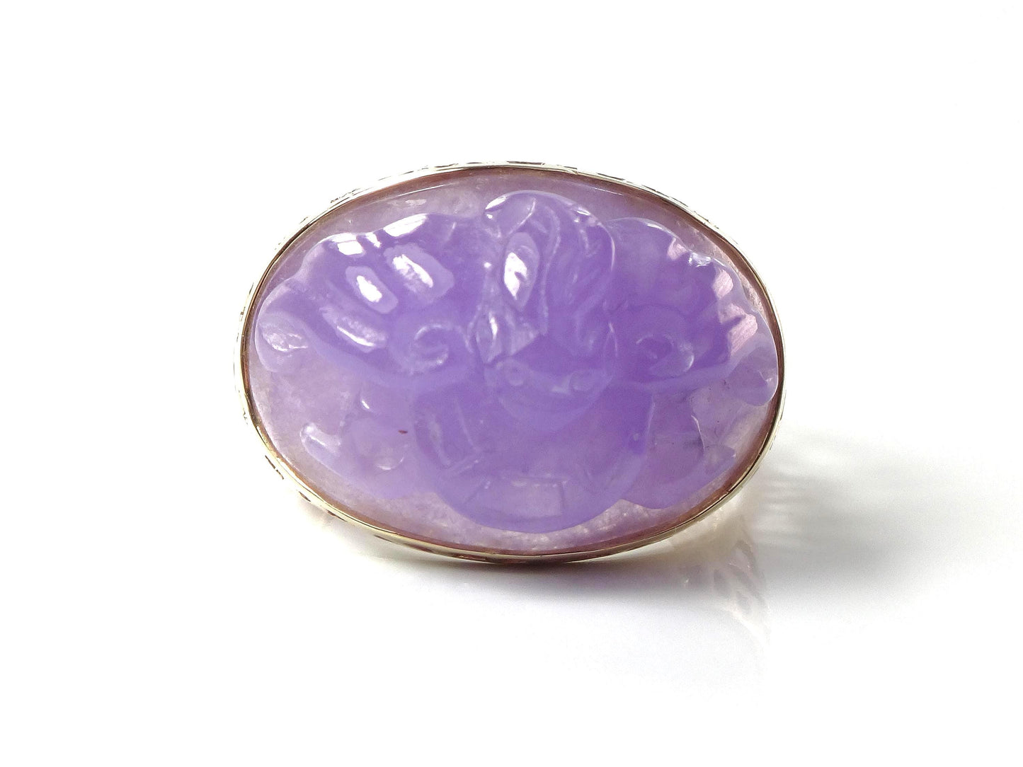 Vintage 14k Yellow Gold Carved Lavender Jade Ring, Size 10-BelmarJewelers