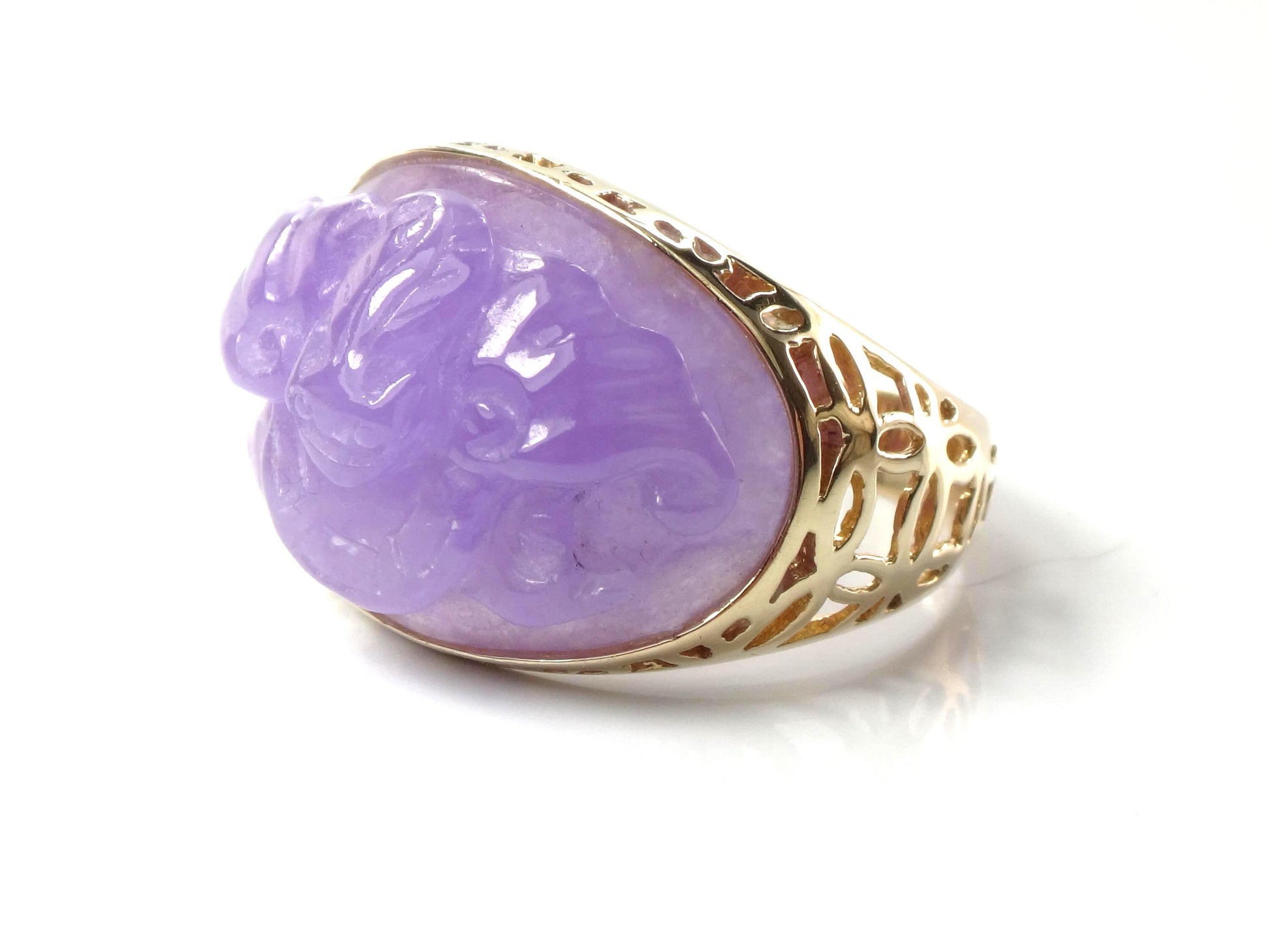 Vintage 14k Yellow Gold Carved Lavender Jade Ring, Size 10-BelmarJewelers