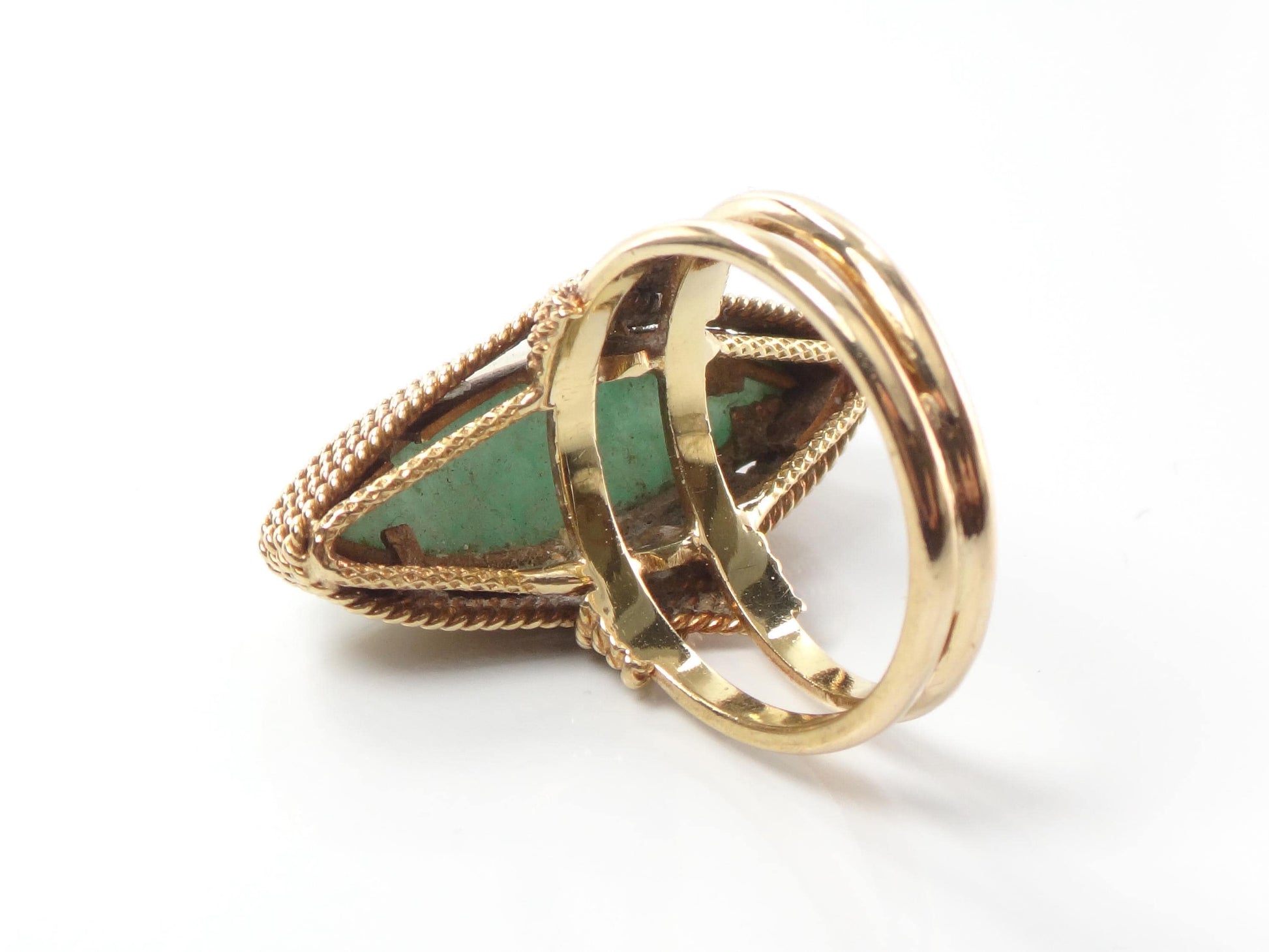 Vintage 18k Yellow Gold Marquise Green Jade Ring Size 6 1/4-BelmarJewelers