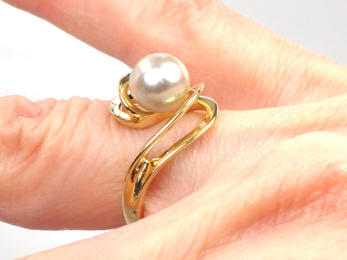 Vintage 14k Yellow Gold Light Gray Pearl Ring - 7.8 MM, Size 4.75-BelmarJewelers