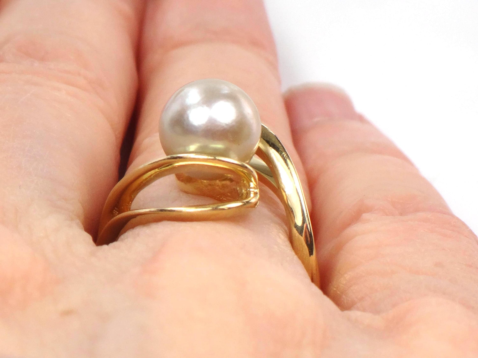 Vintage 14k Yellow Gold Light Gray Pearl Ring - 7.8 MM, Size 4.75-BelmarJewelers