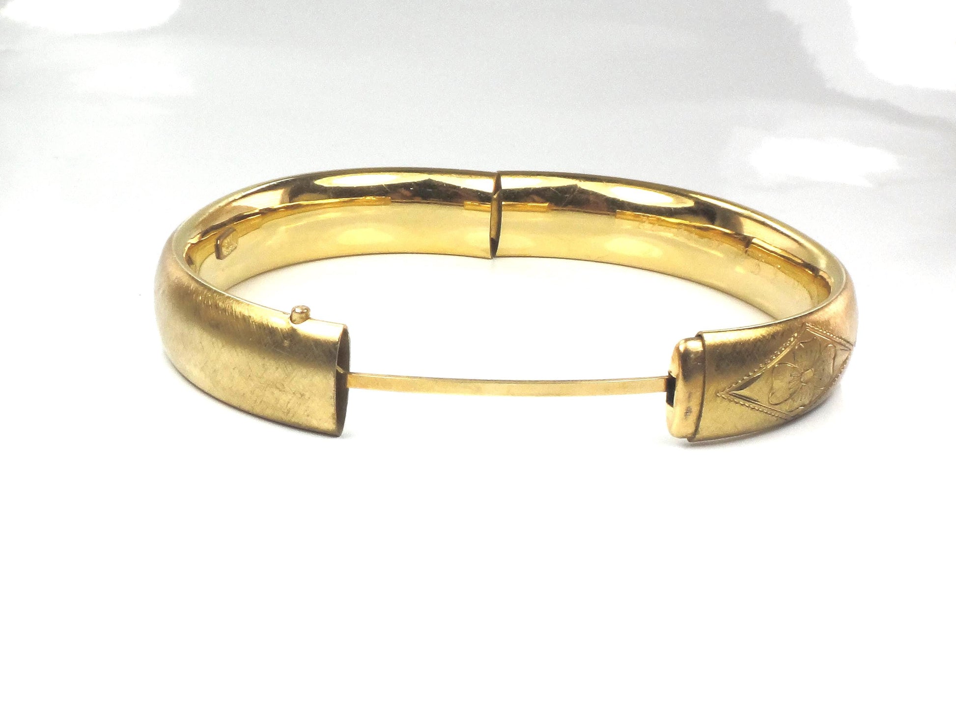 Vintage Rine 12k Gold Filled Engraved Floral Hinged Bangle Bracelet-BelmarJewelers
