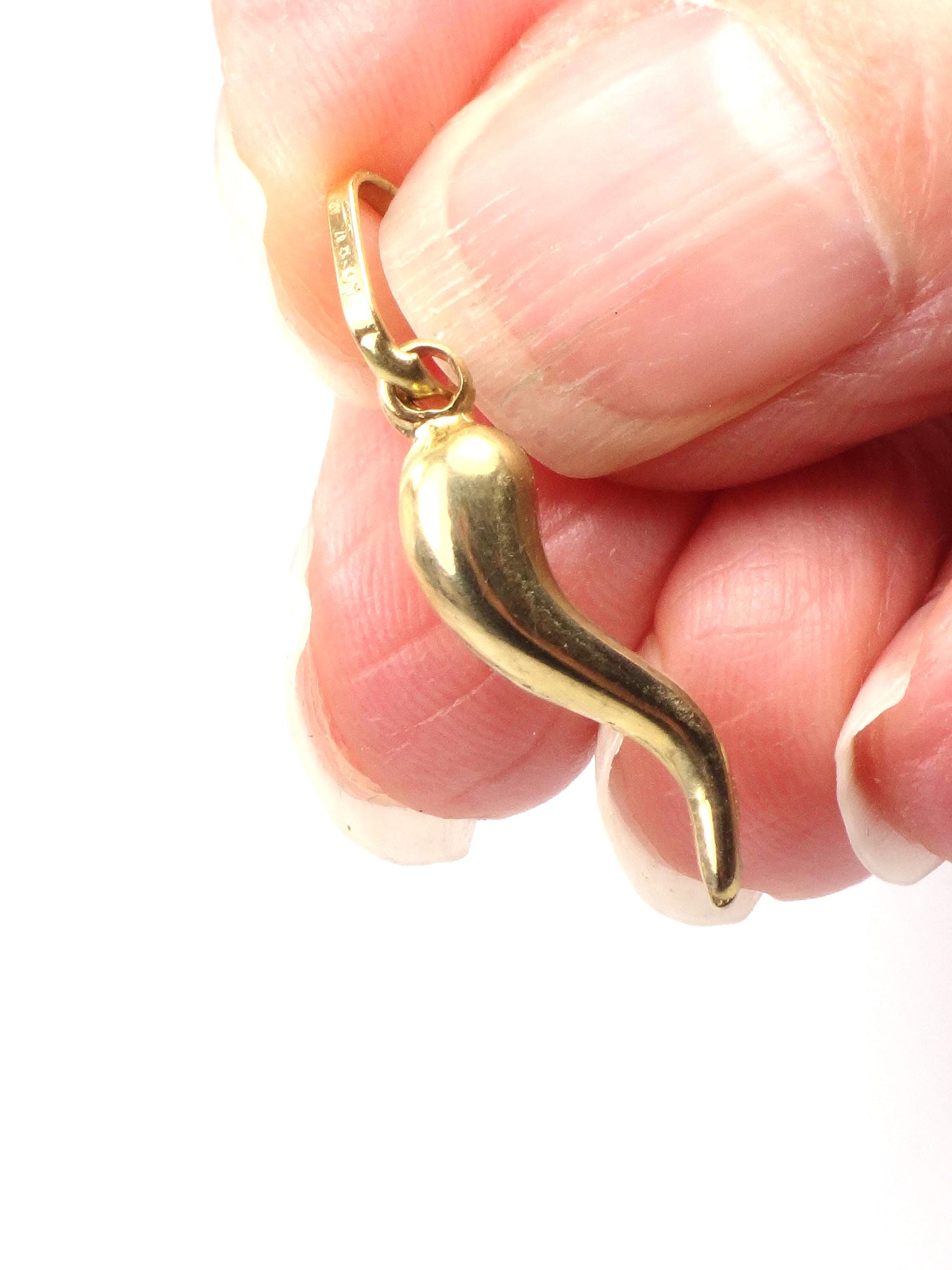 Vintage 18k Yellow Gold Italian Horn: Good Luck Charm Cornicello Pendant-BelmarJewelers