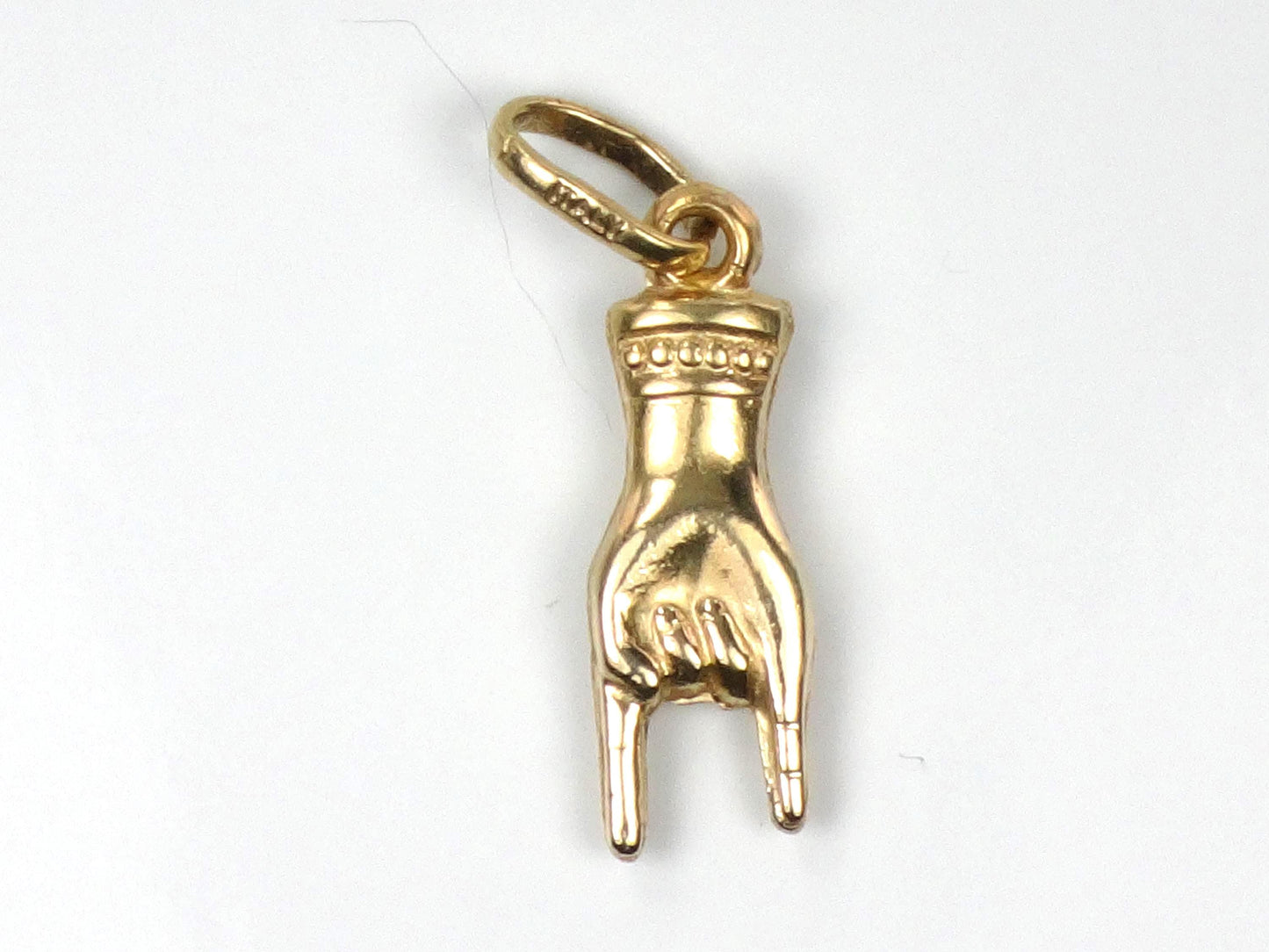 Vintage 14k Yellow Gold Italian Hand Charm, Good Luck Pendant-BelmarJewelers