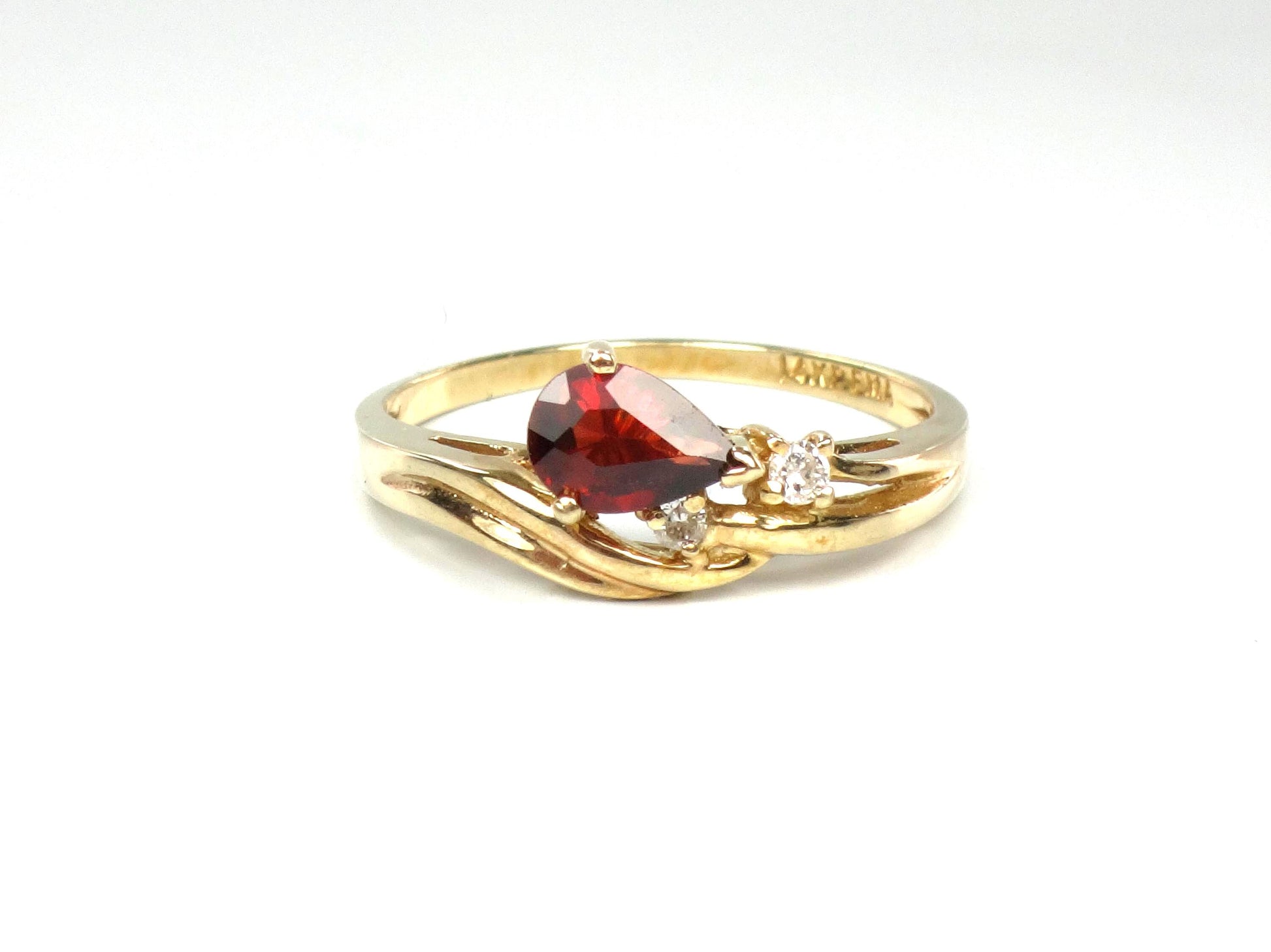 Vintage 14k Yellow Gold Pear Cut Garnet and Diamond Ring - Size 6-BelmarJewelers