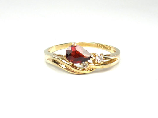 Vintage 14k Yellow Gold Pear Cut Garnet and Diamond Ring - Size 6-BelmarJewelers