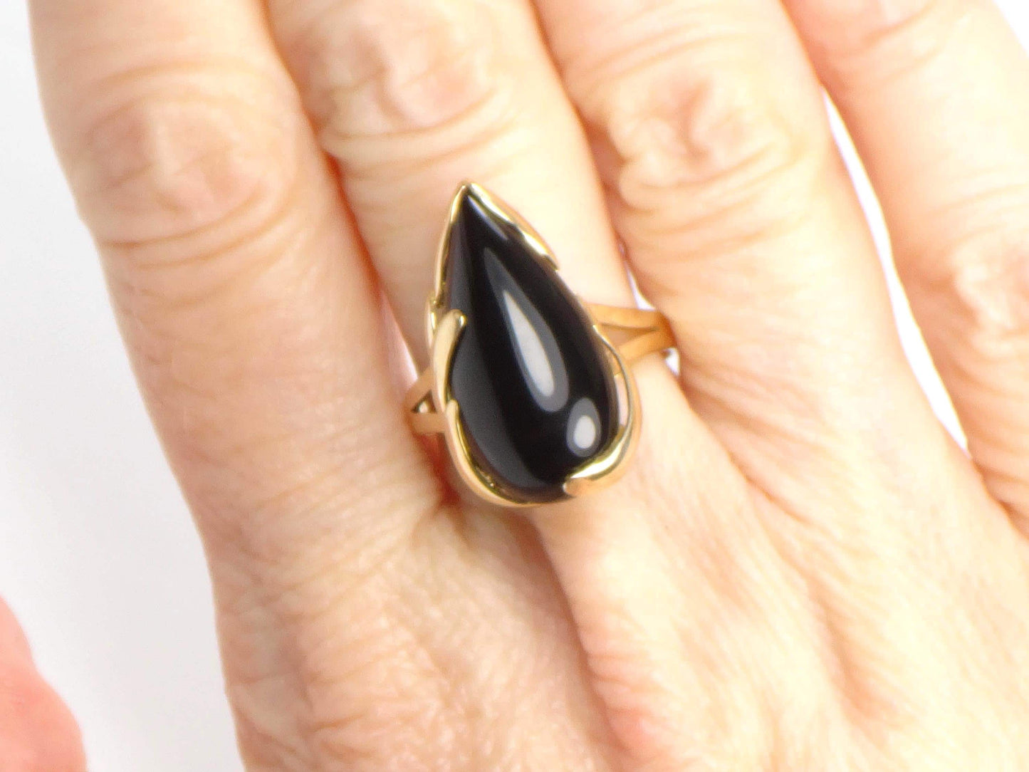 Vintage 14k Yellow Gold Black Onyx Ring, Size 6.75-BelmarJewelers