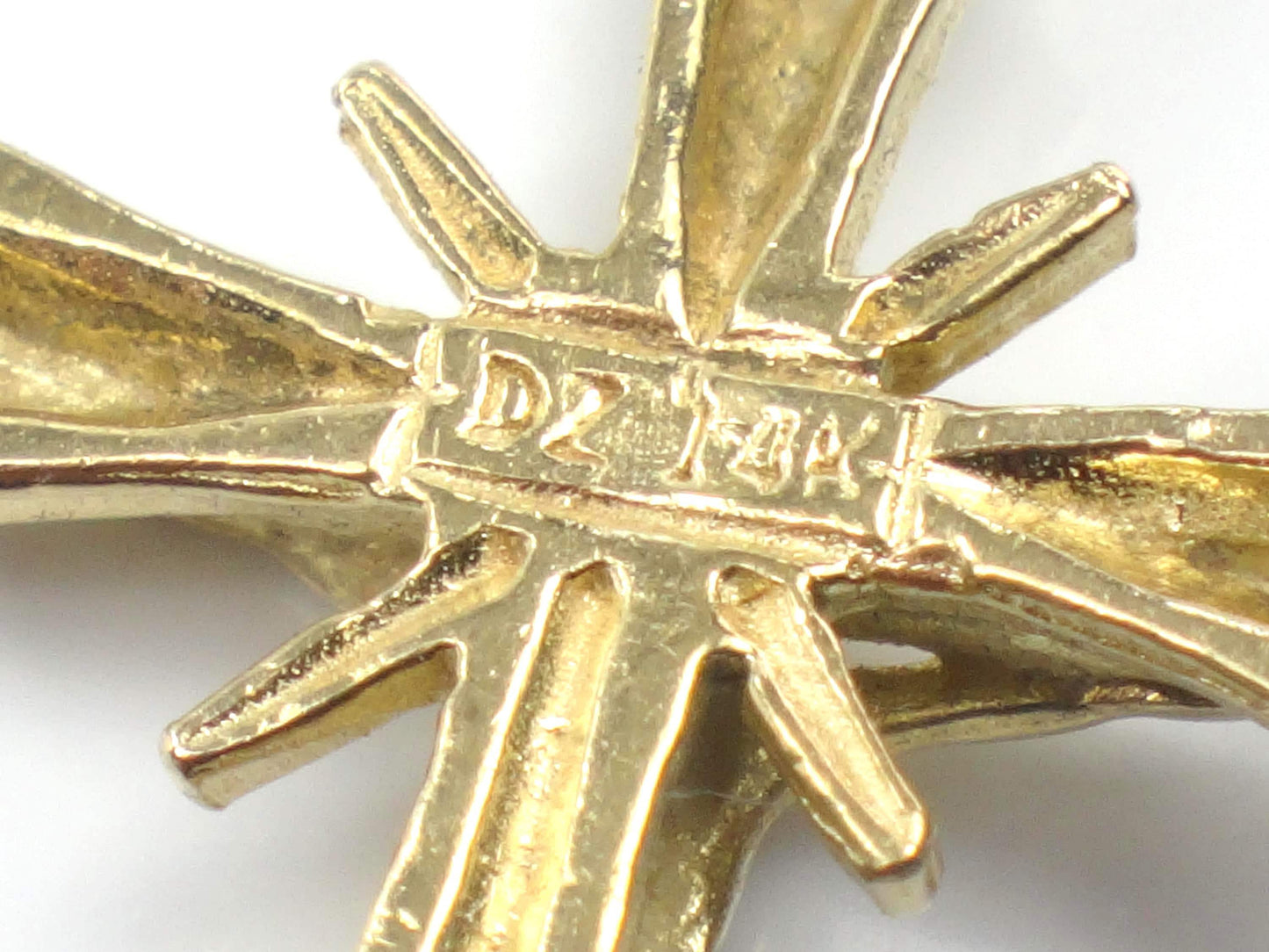 Vintage Small 14k Yellow Gold Crucifix Cross Pendant-BelmarJewelers