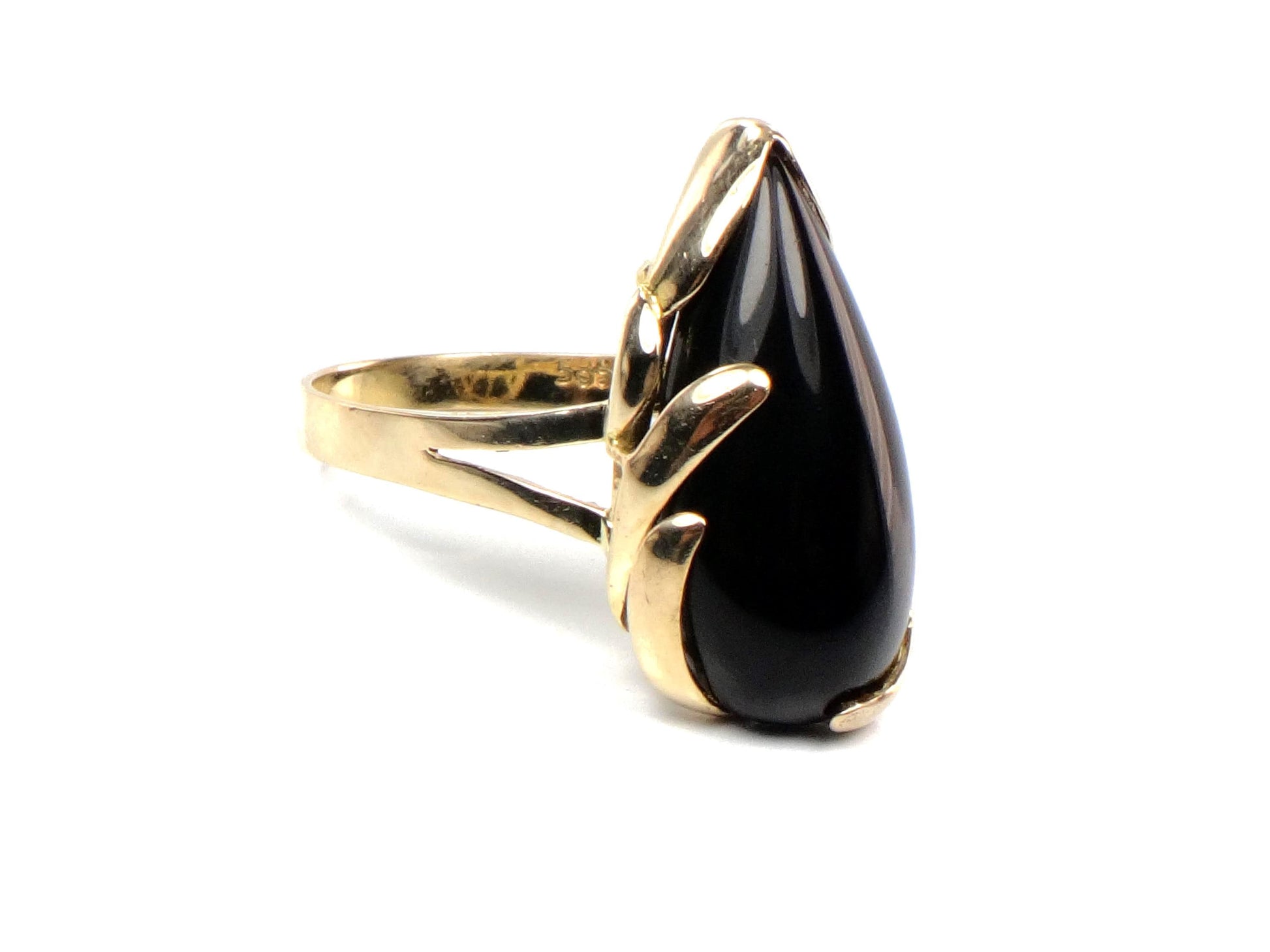 Vintage 14k Yellow Gold Black Onyx Ring, Size 6.75-BelmarJewelers