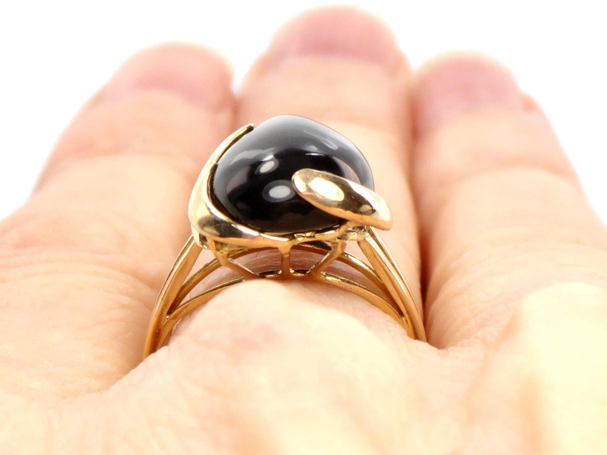 Vintage 14k Yellow Gold Black Onyx Ring, Size 6.75-BelmarJewelers
