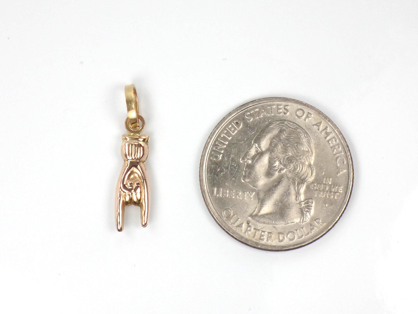 Vintage Yellow Gold Italian Hand Charm, Good Luck Pendant-BelmarJewelers