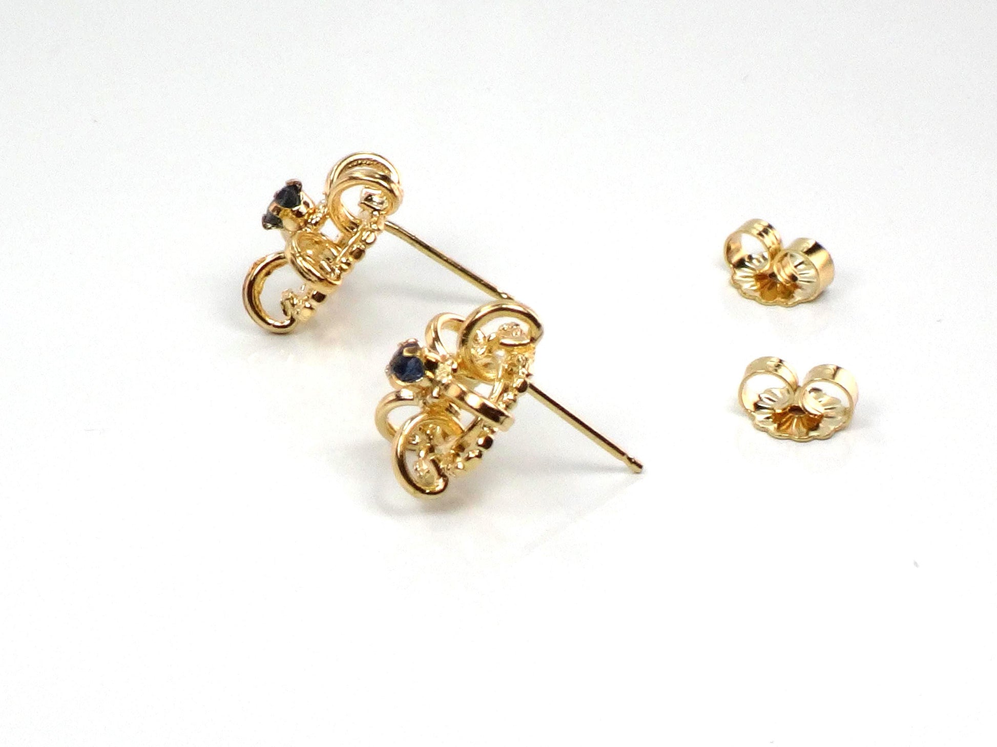 Vintage 14k Yellow Gold Sapphire Stud Earrings-BelmarJewelers