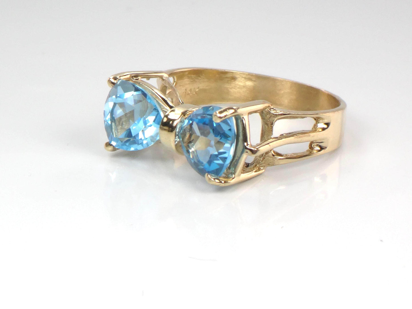 Vintage 14k Yellow Gold Blue Topaz Bow Tie Ring, Size 7.25-BelmarJewelers