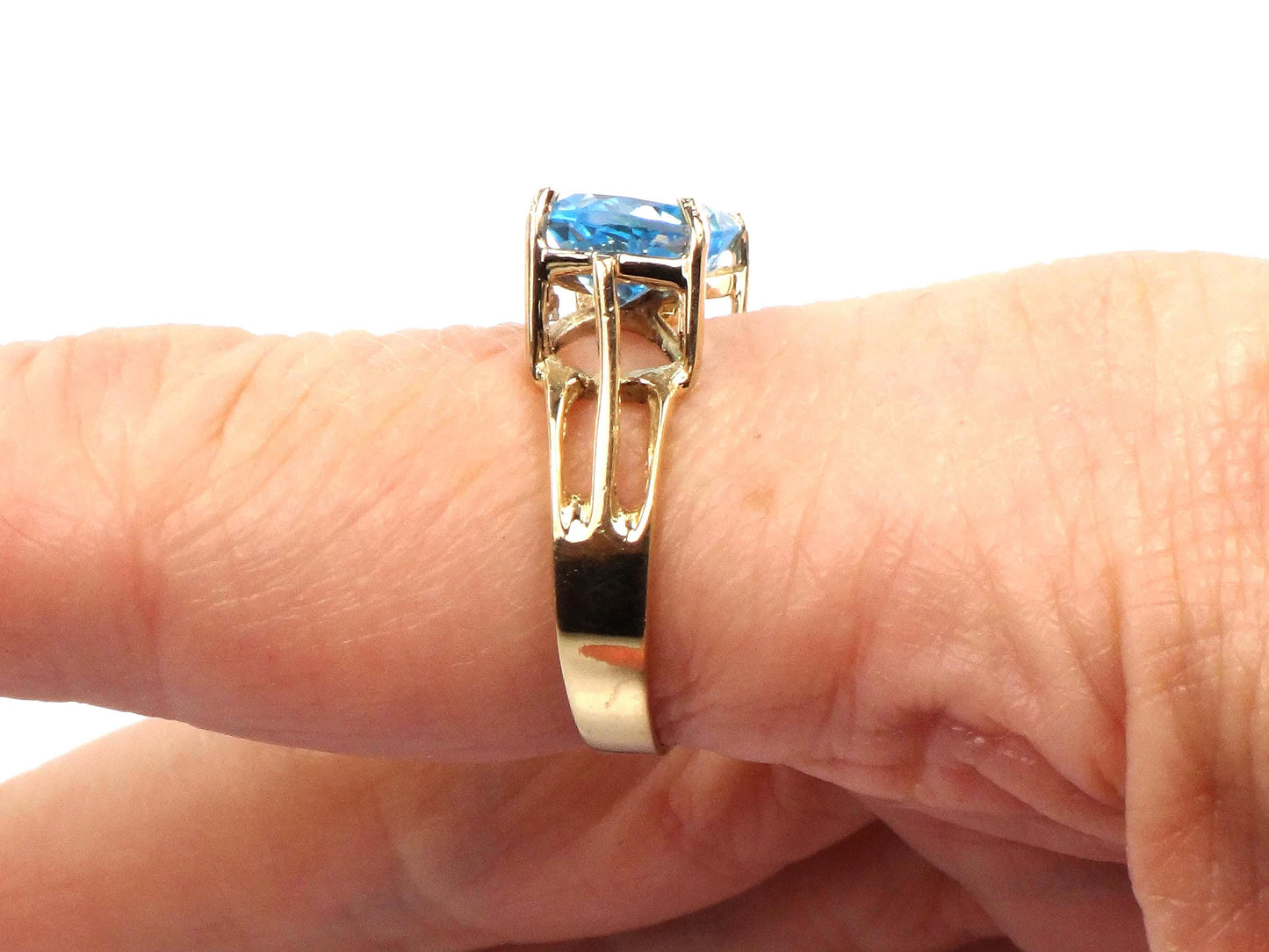 Vintage 14k Yellow Gold Blue Topaz Bow Tie Ring, Size 7.25-BelmarJewelers