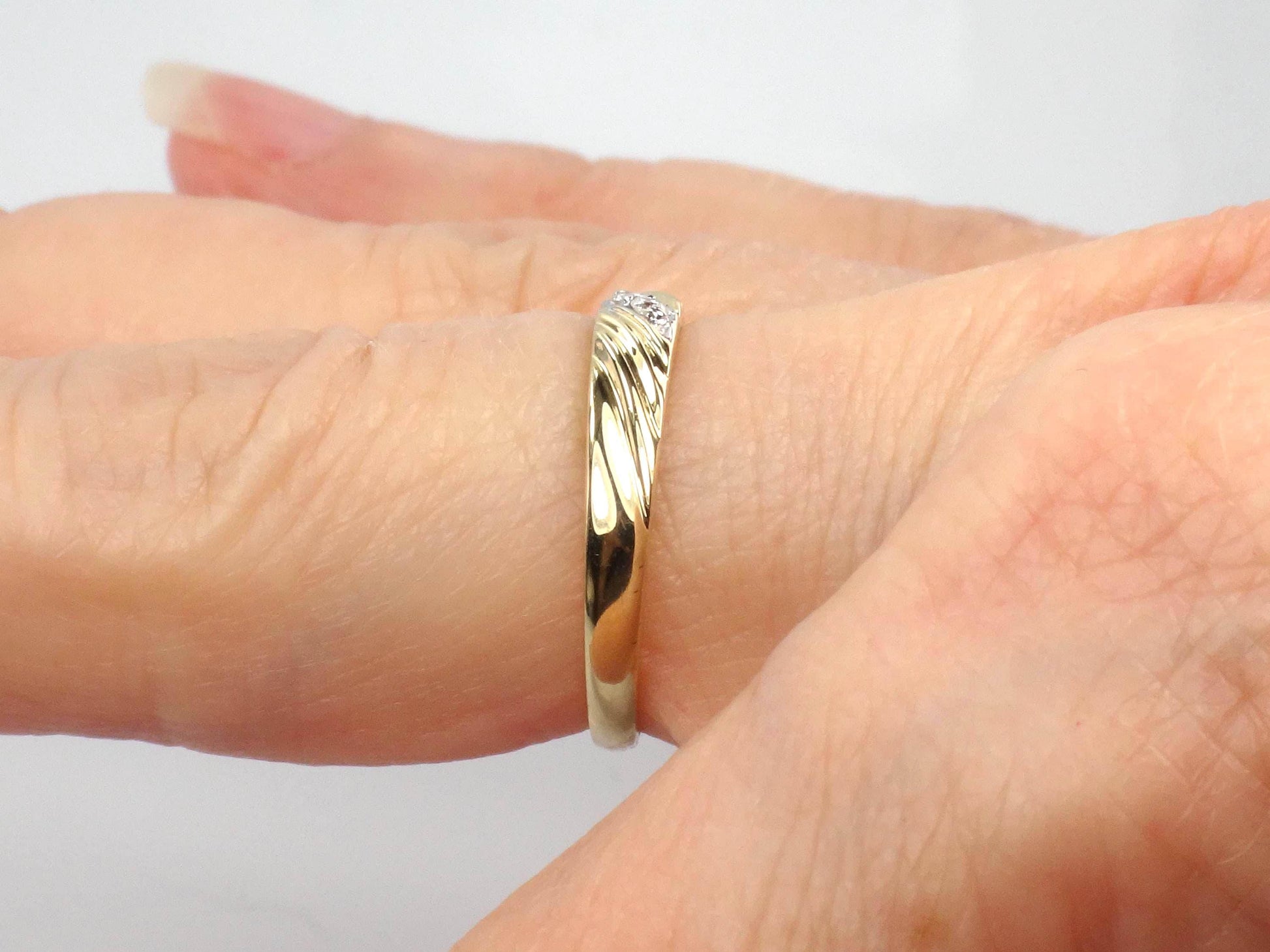 Vintage 14k Yellow Gold Diamond Wedding Band, Size 5.75-BelmarJewelers