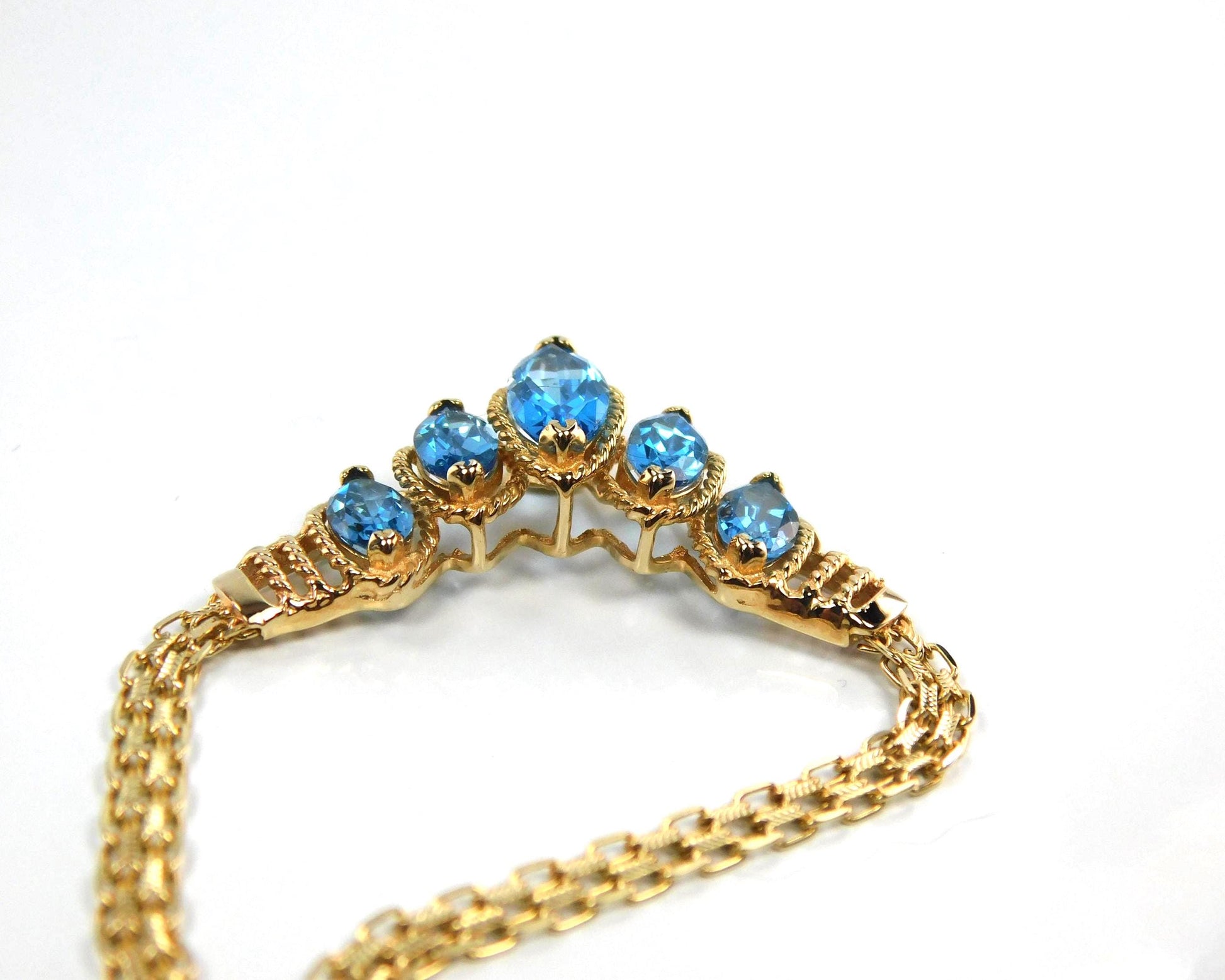 Vintage 14k Yellow Gold Marquise Cut Blue Topaz Necklace - 1990s, 17.5"-BelmarJewelers