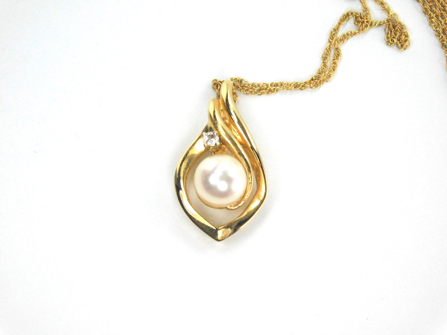 Vintage 14k Yellow Gold Cultured Pearl and Diamond Drop Necklace, 16"-BelmarJewelers