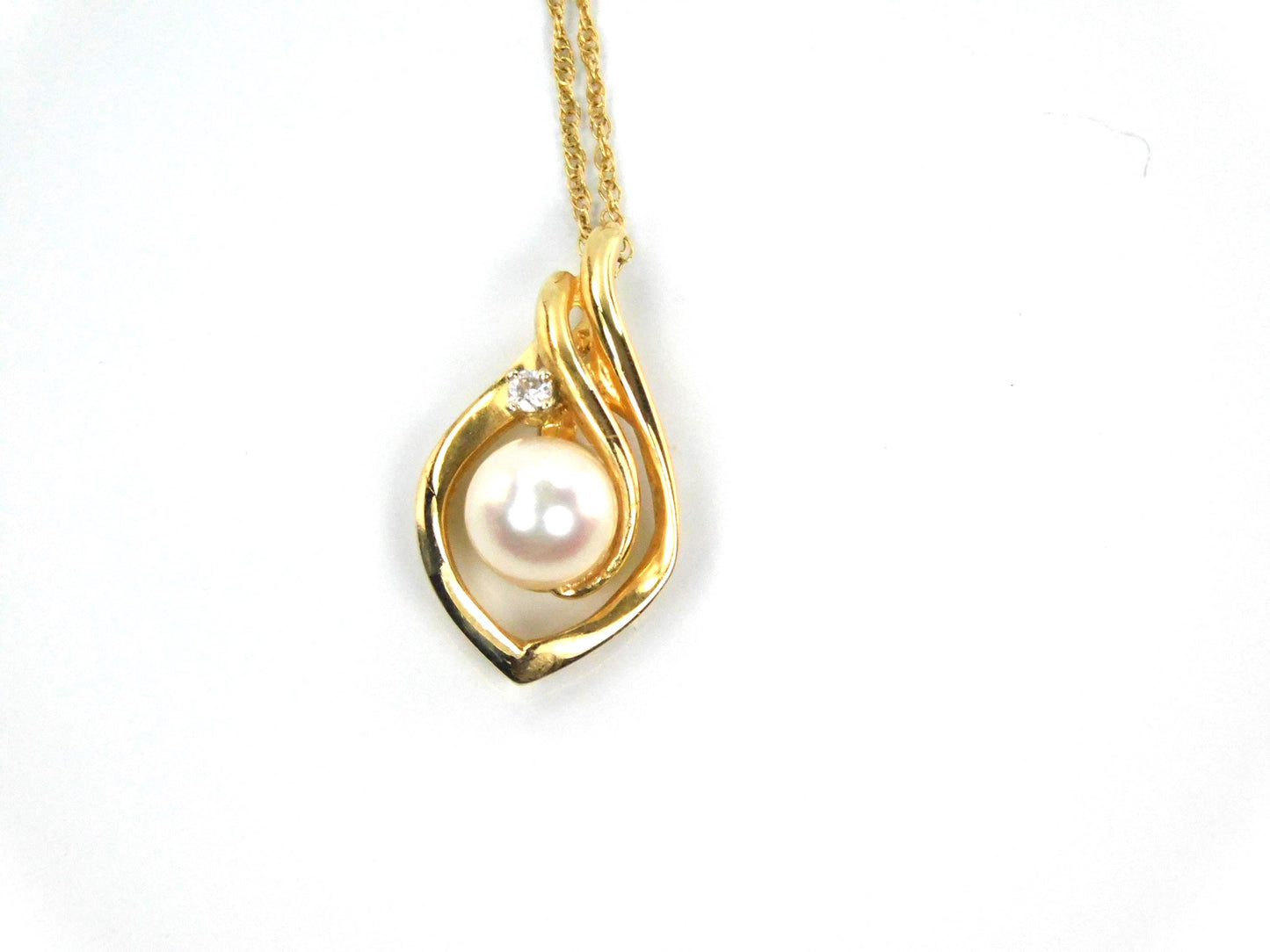 Vintage 14k Yellow Gold Cultured Pearl and Diamond Drop Necklace, 16"-BelmarJewelers