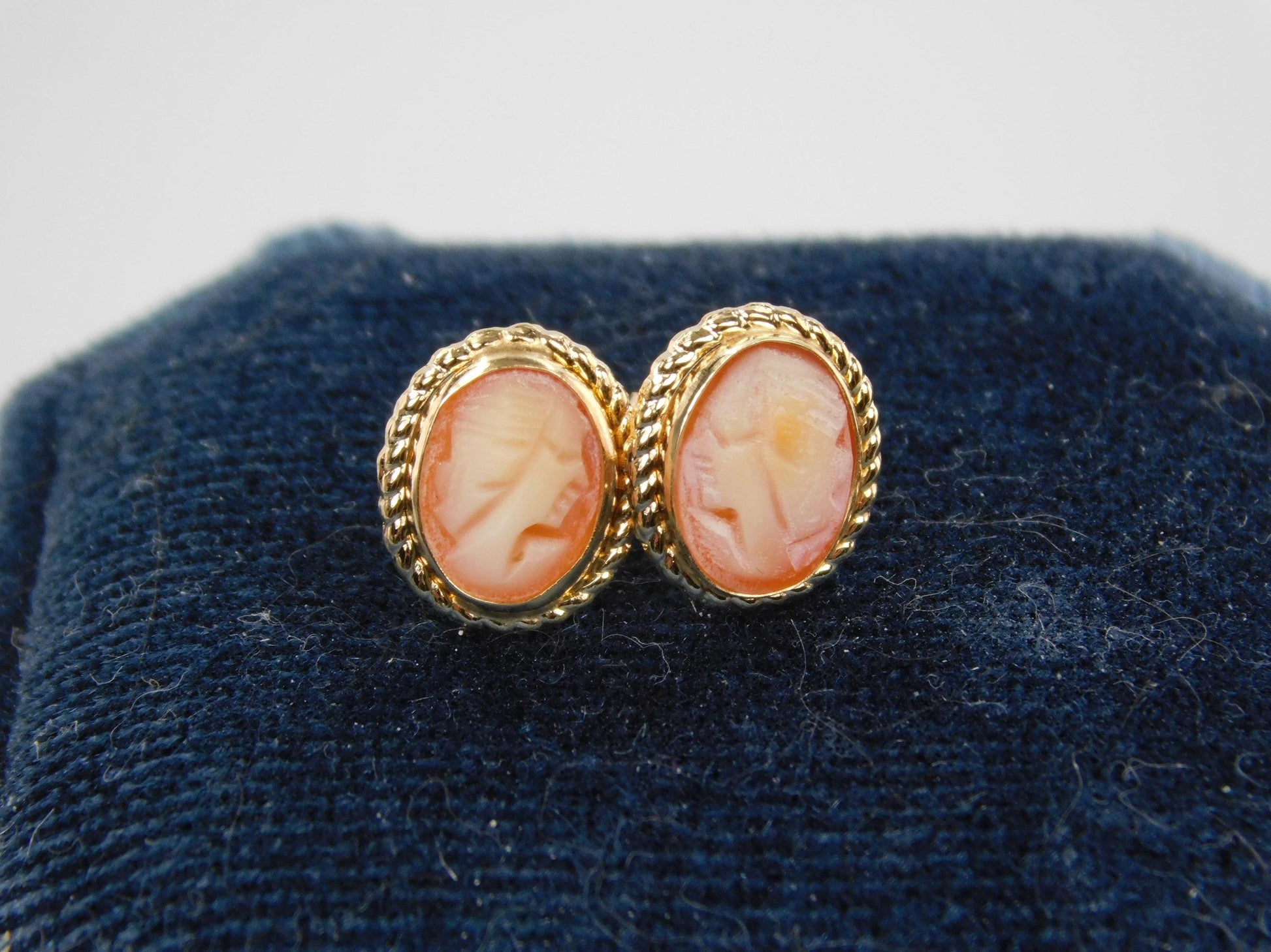 Vintage Tiny 14k Yellow Gold Cameo Stud Earrings-BelmarJewelers