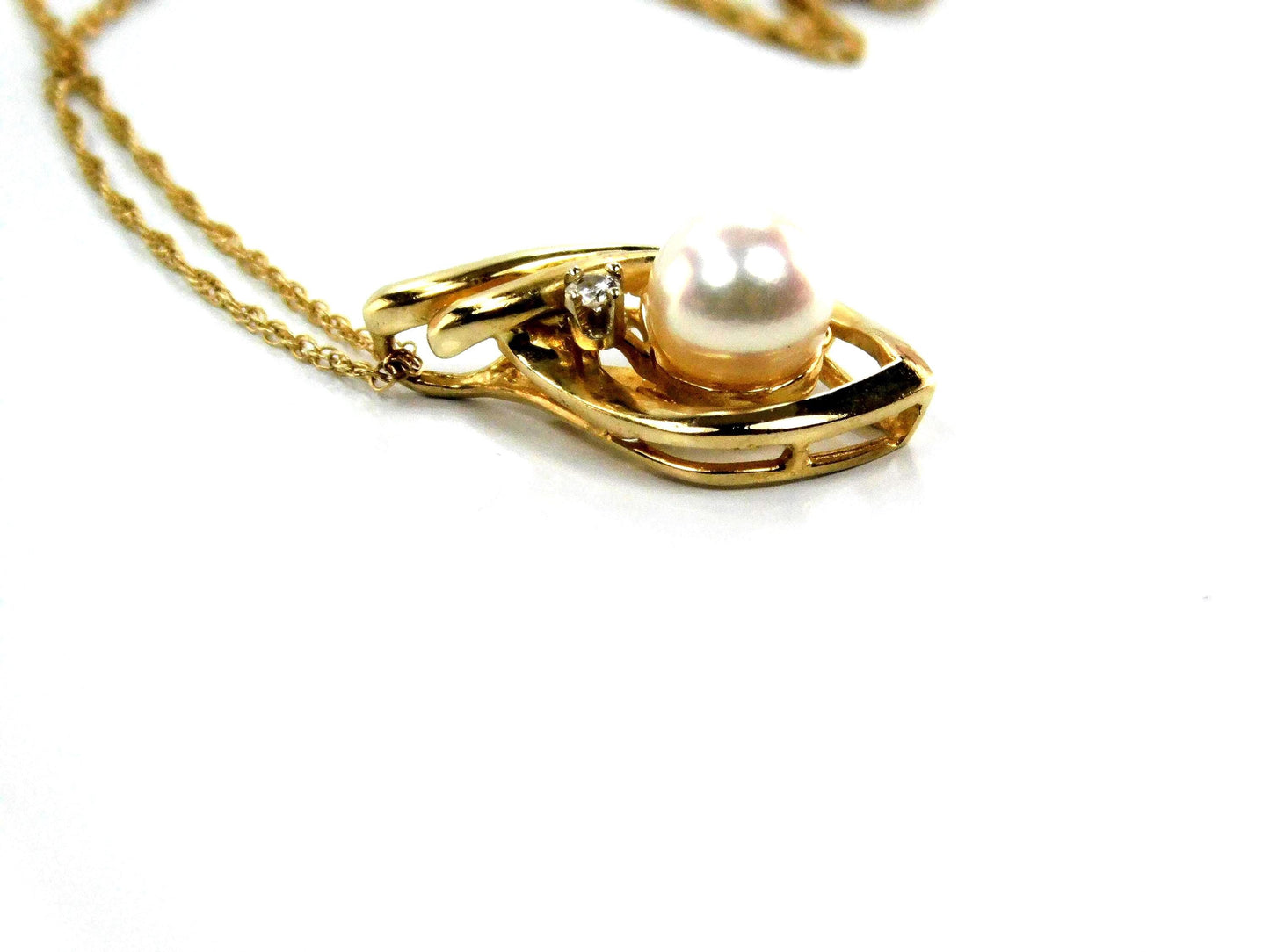 Vintage 14k Yellow Gold Cultured Pearl and Diamond Drop Necklace, 16"-BelmarJewelers