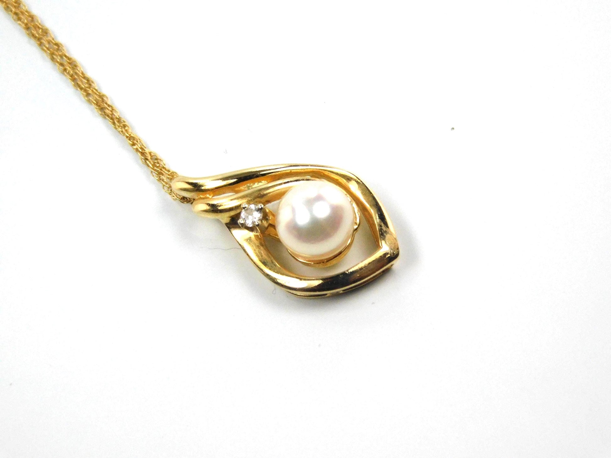 Vintage 14k Yellow Gold Cultured Pearl and Diamond Drop Necklace, 16"-BelmarJewelers