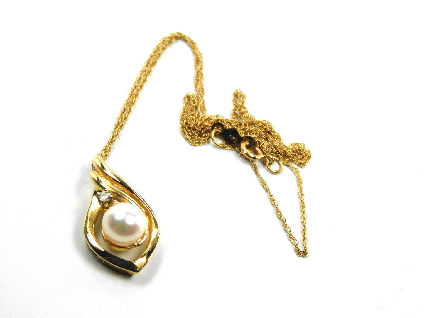 Vintage 14k Yellow Gold Cultured Pearl and Diamond Drop Necklace, 16"-BelmarJewelers