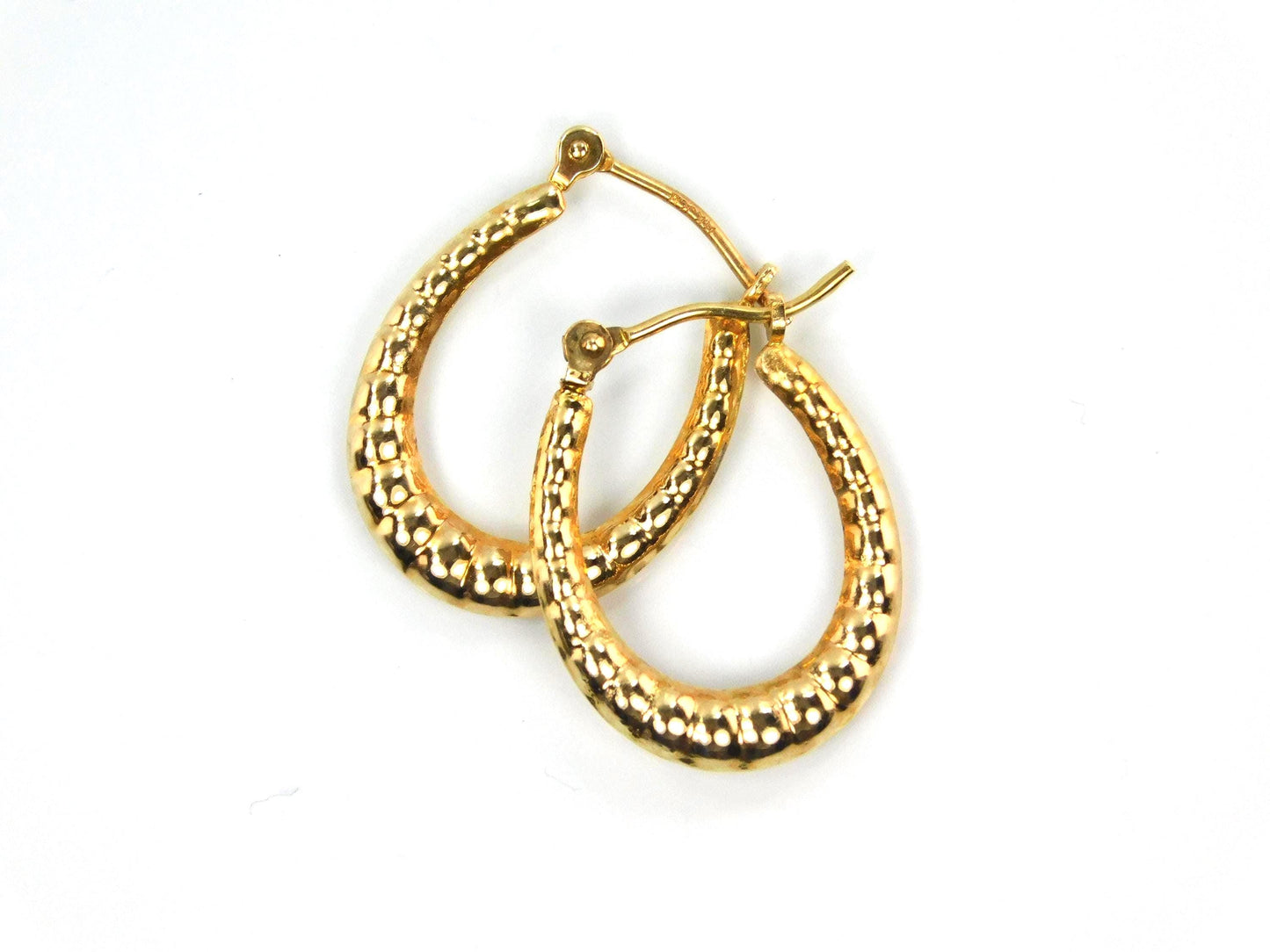 Vintage 14k Yellow Gold Oval Ribbed Hoop Earrings, 3/4" Length-BelmarJewelers
